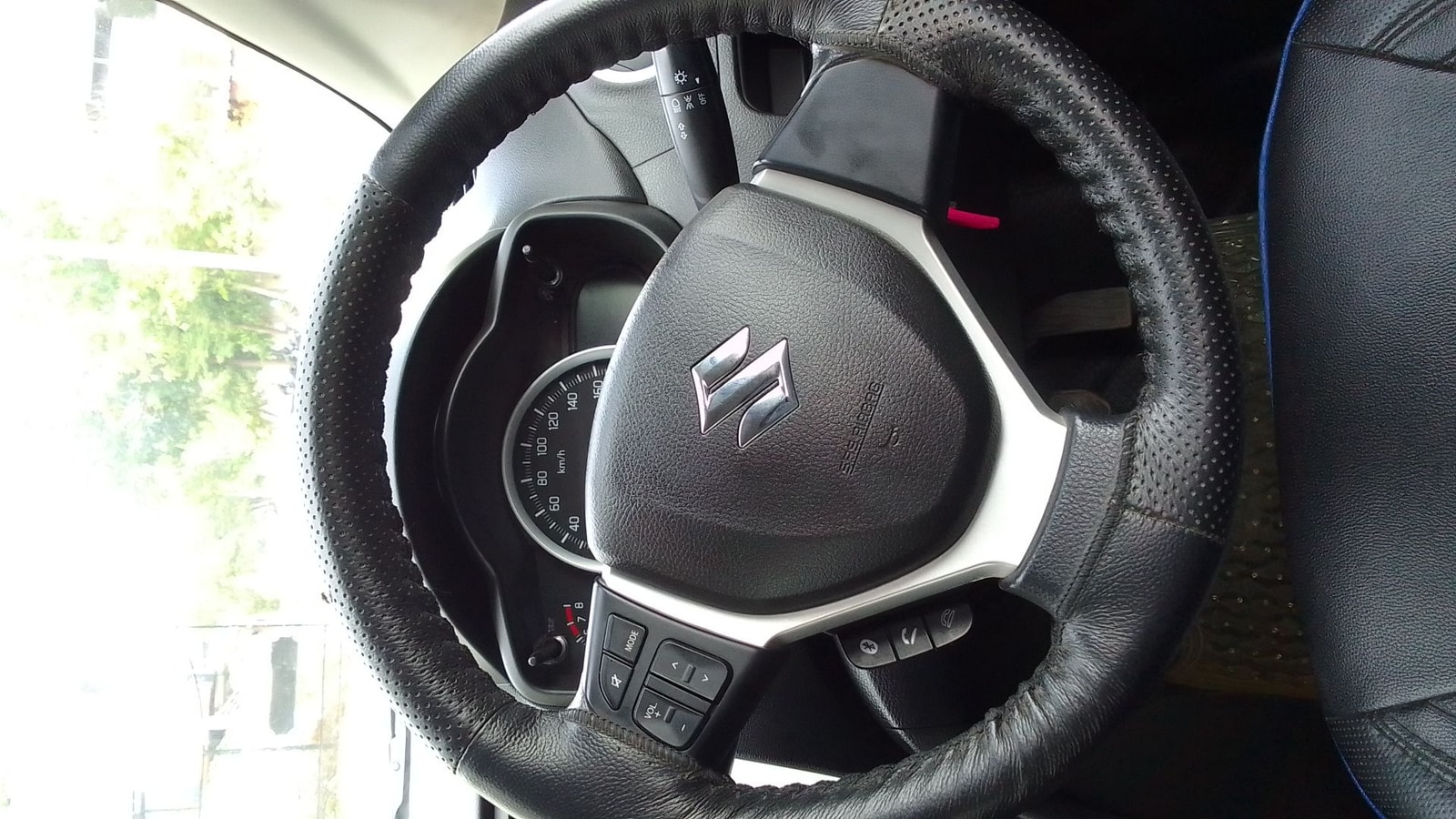 Celerio X image 18 Celerio X image 18