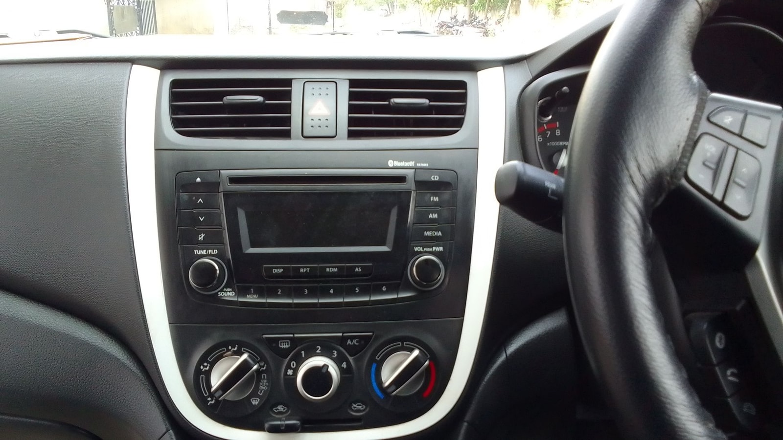 Celerio X image 17 Celerio X image 17