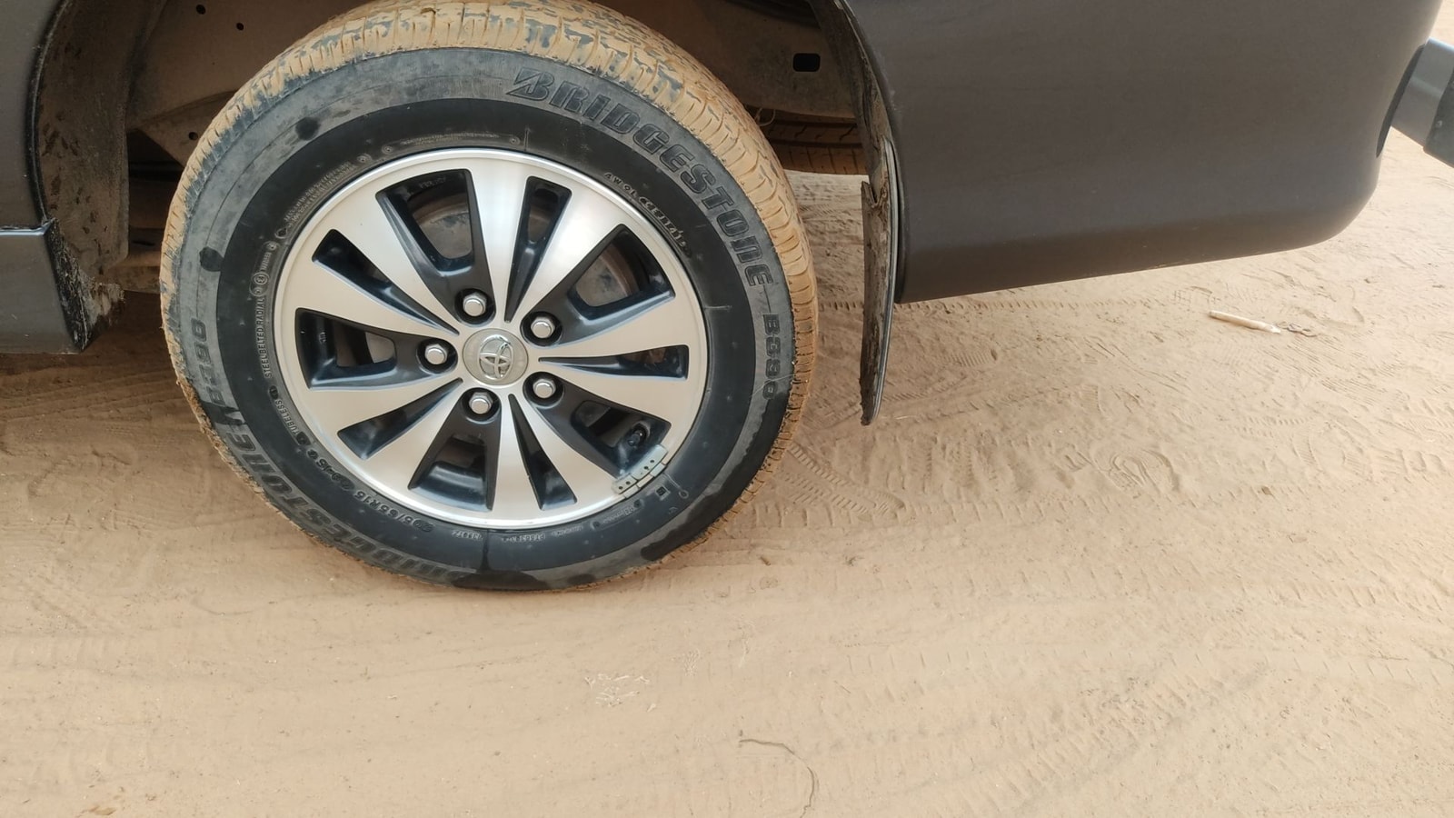 Innova image 5 Innova image 5