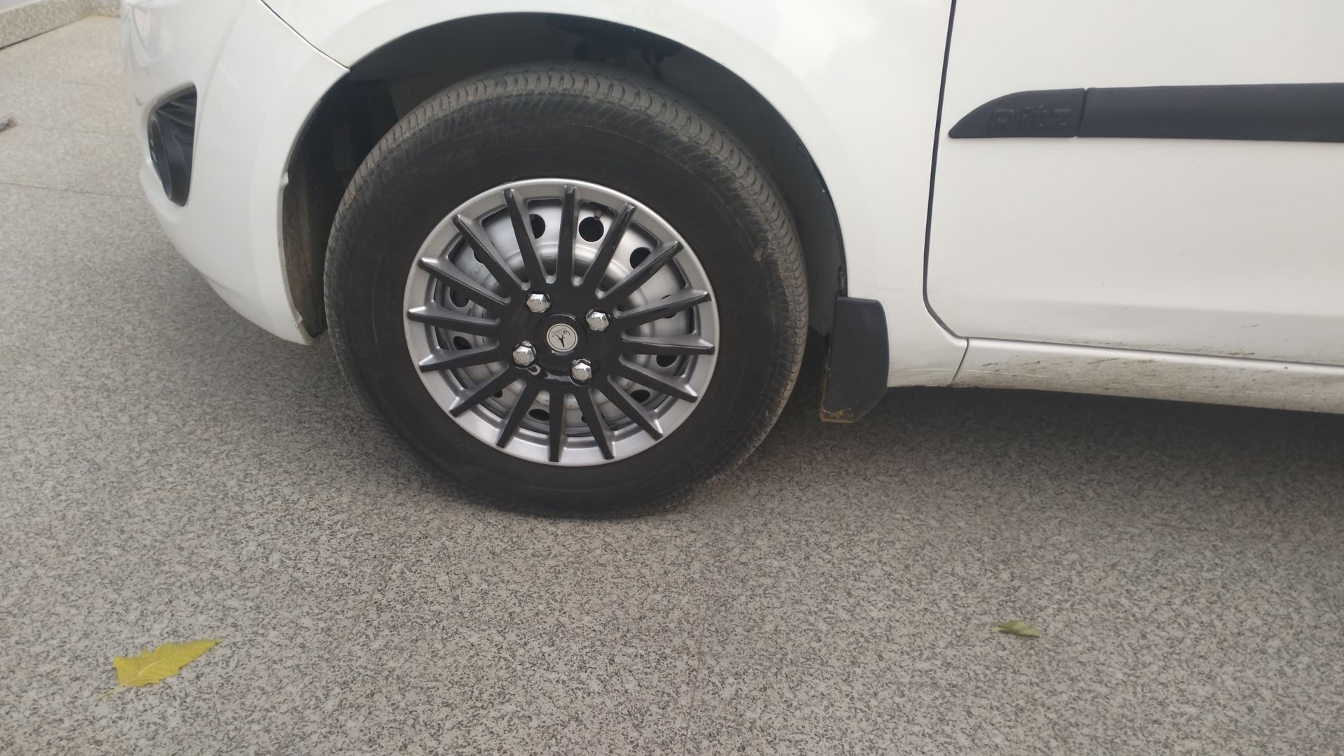 Ritz image 11 Ritz image 11