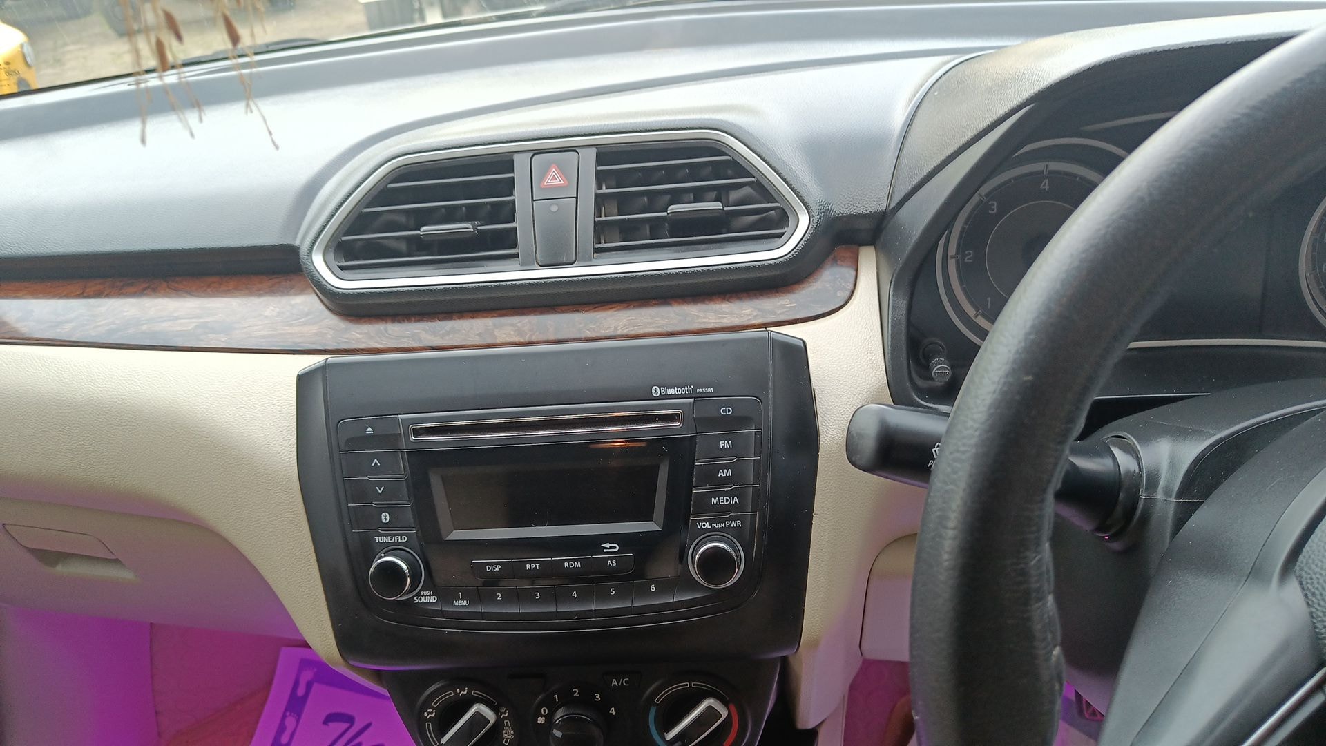 Dzire image 16 Dzire image 16