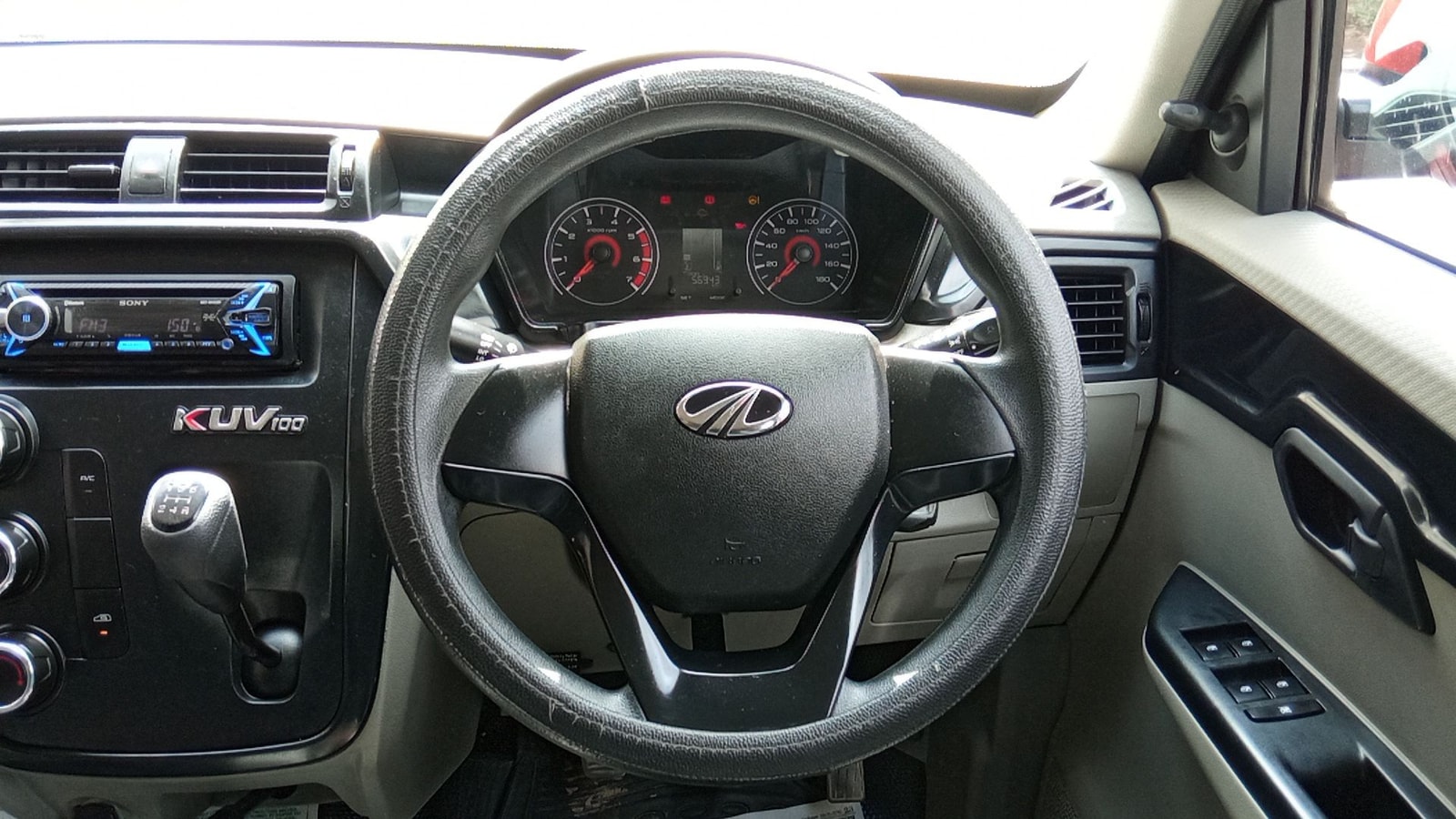 KUV100 image 18 KUV100 image 18