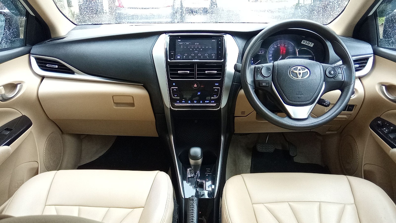 Yaris image 15 Yaris image 15