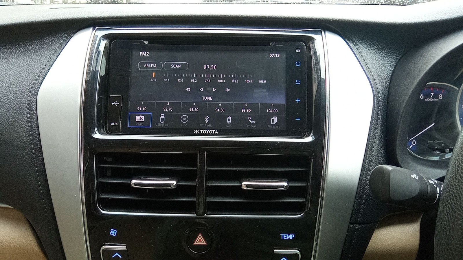 Yaris image 17 Yaris image 17