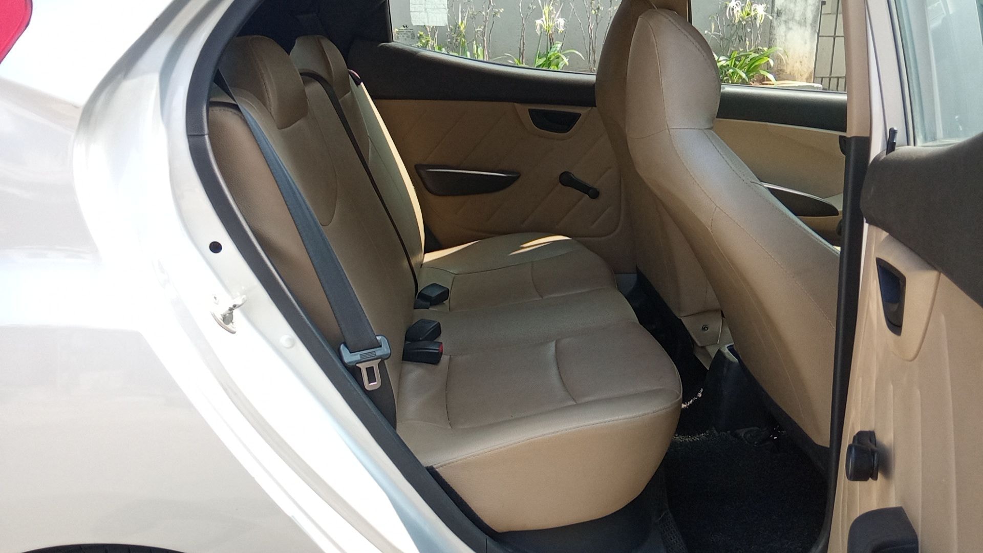 EON image 8 EON image 8