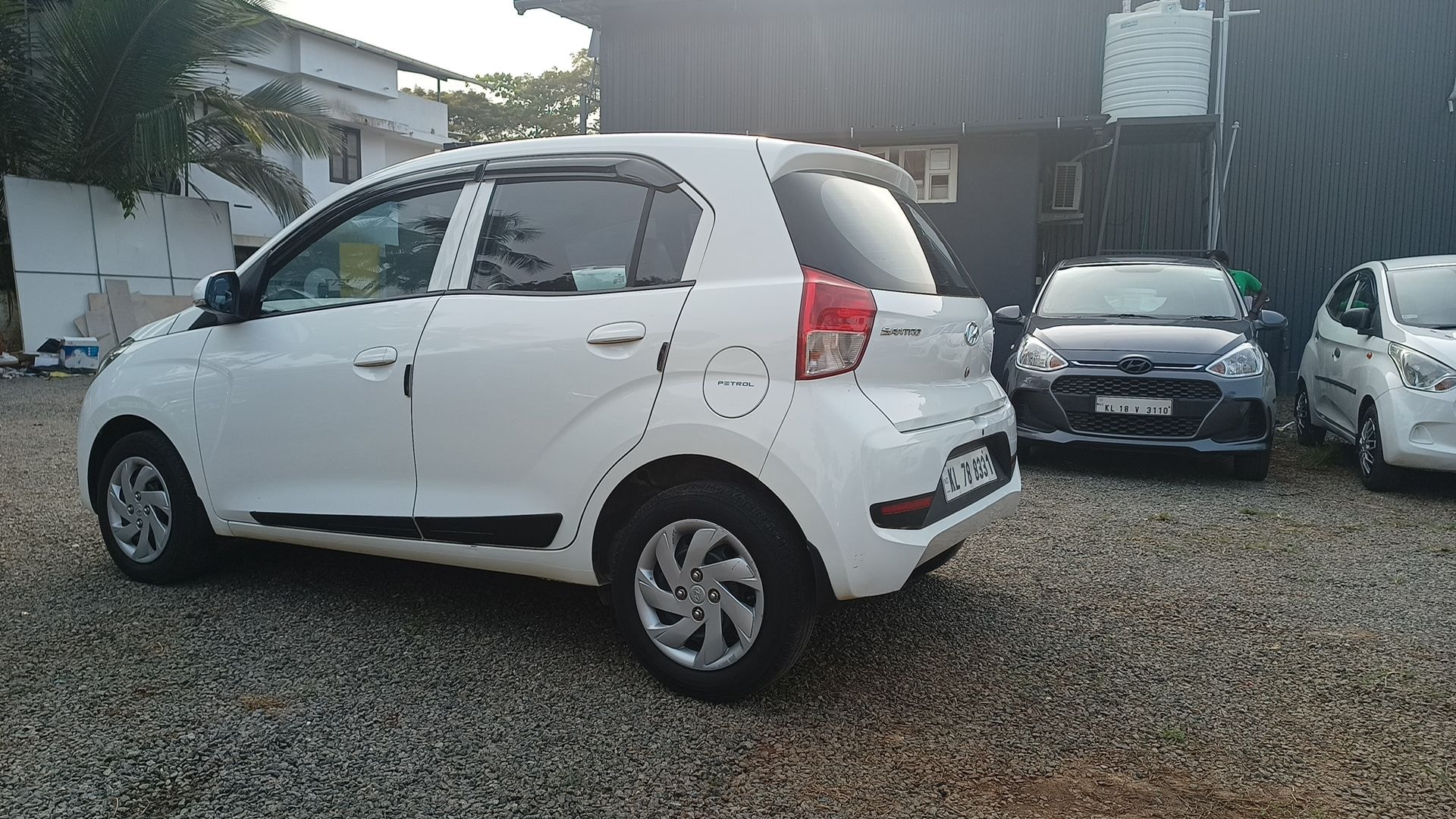 New Santro image 3 New Santro image 3