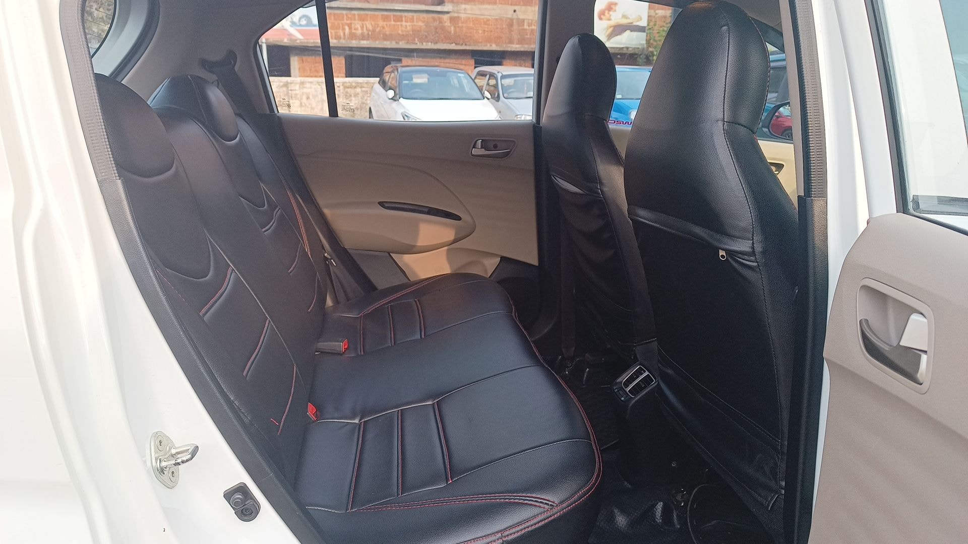 New Santro image 8 New Santro image 8