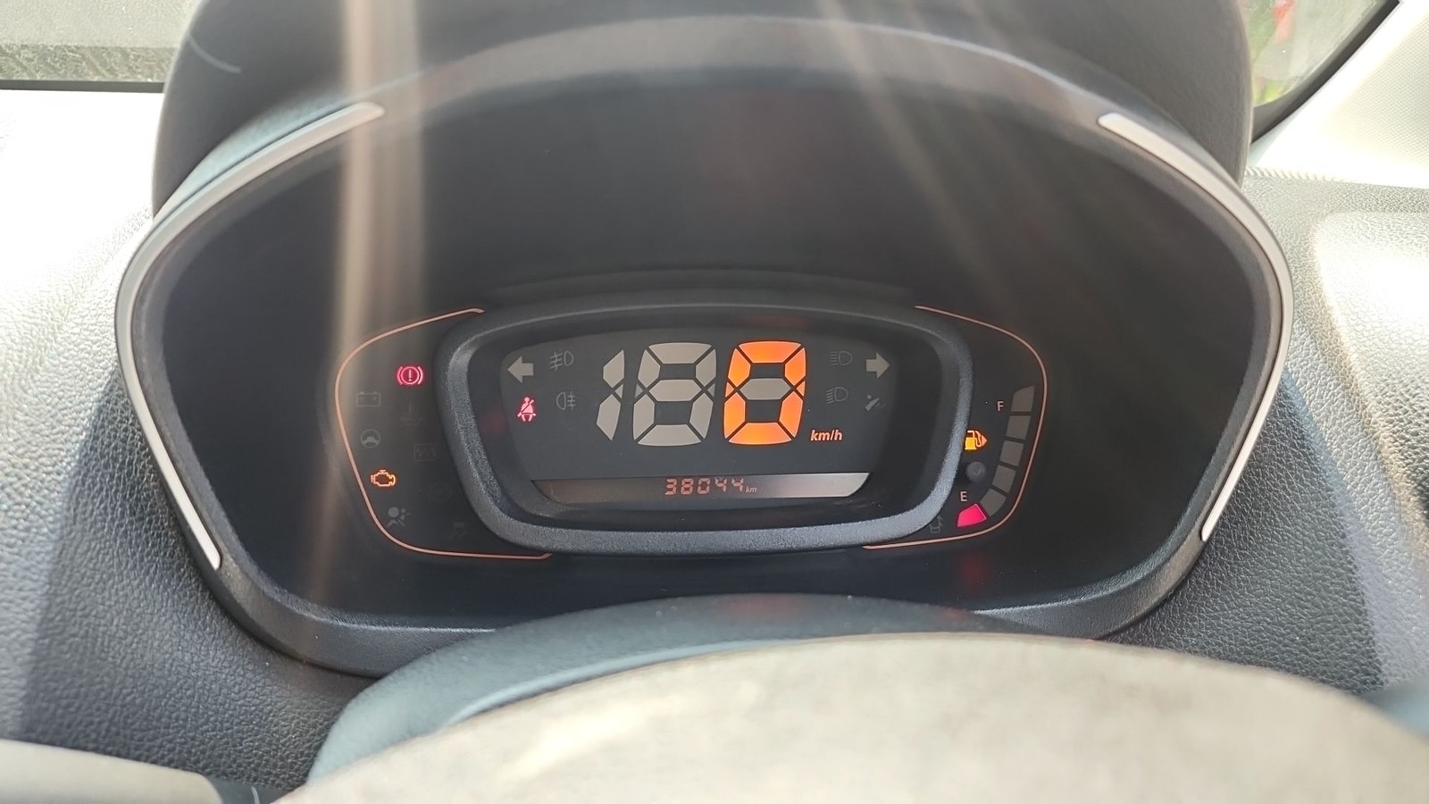 Kwid image 16 Kwid image 16