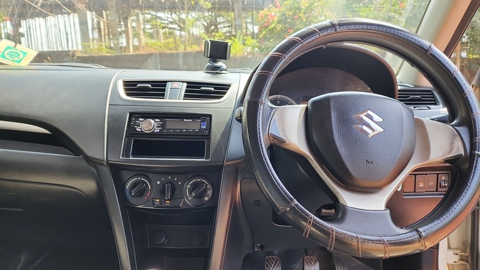 Swift image 15 Swift image 15