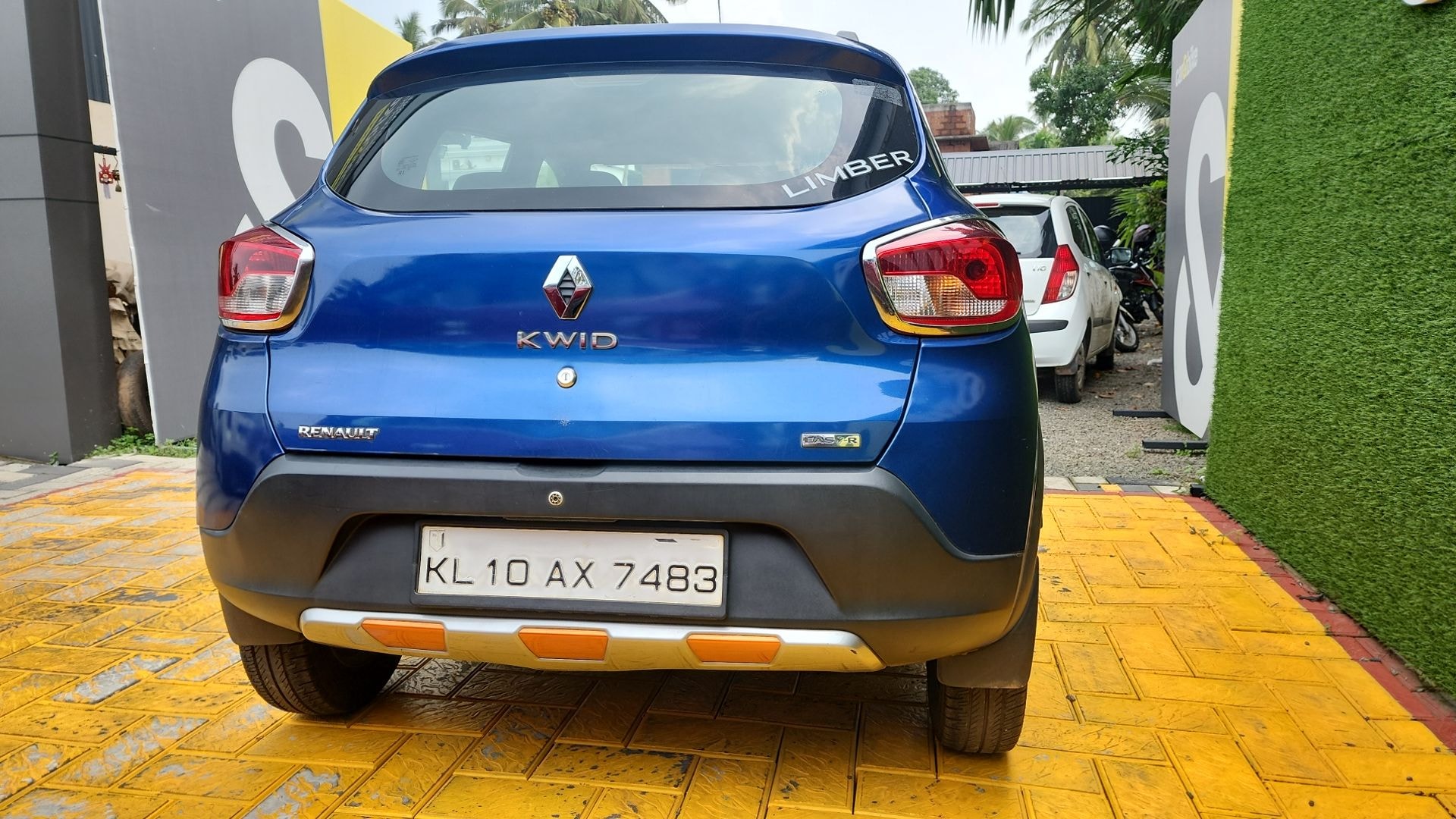 Kwid image 4 Kwid image 4