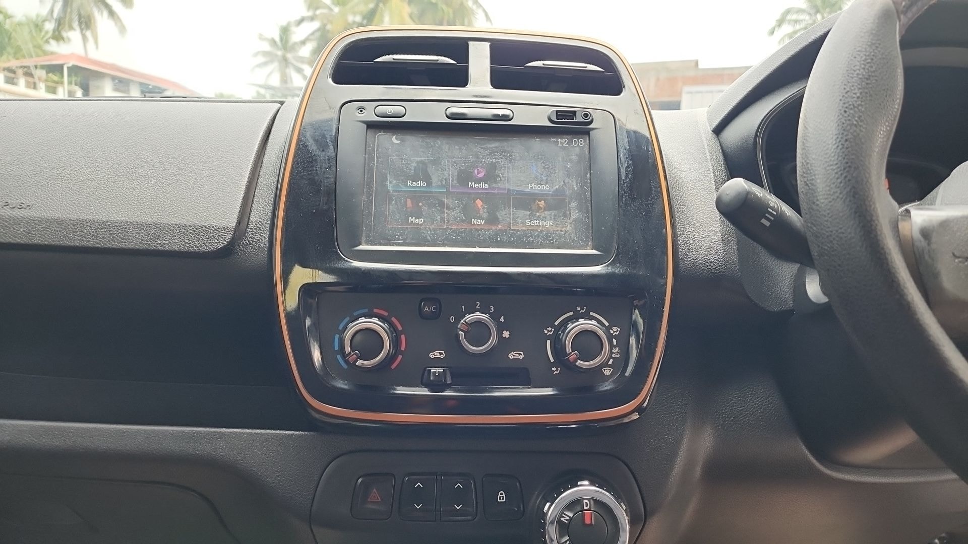 Kwid image 17 Kwid image 17