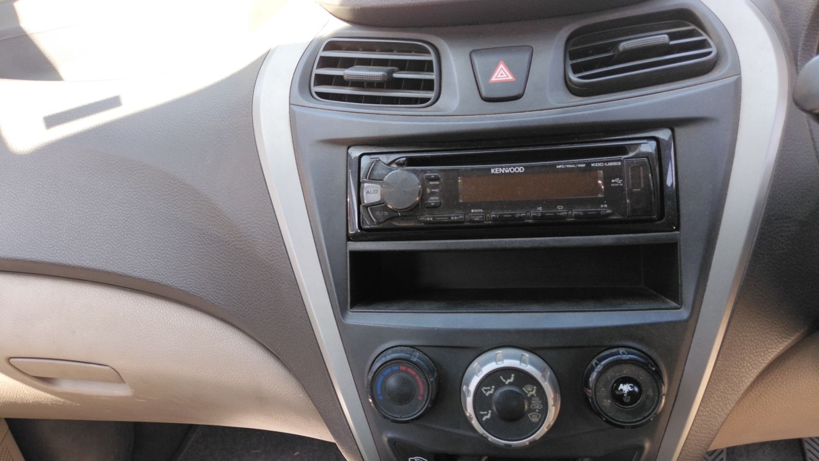 EON image 17 EON image 17