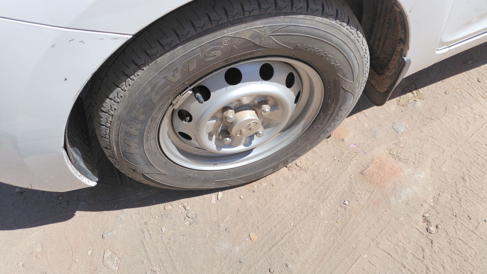 EON image 12 EON image 12