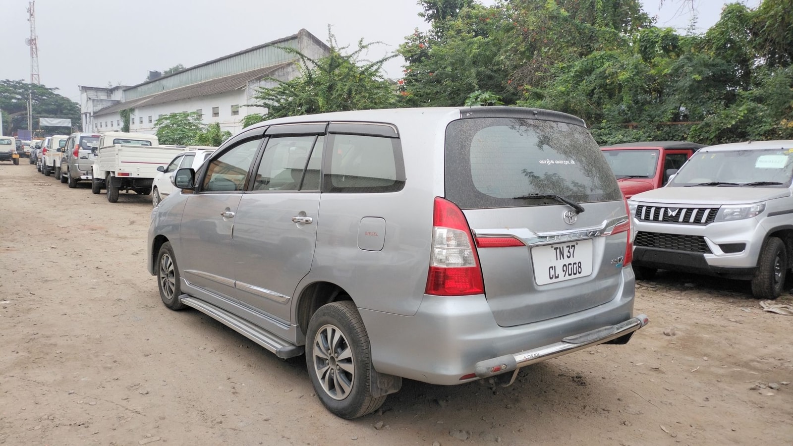 Innova image 3 Innova image 3