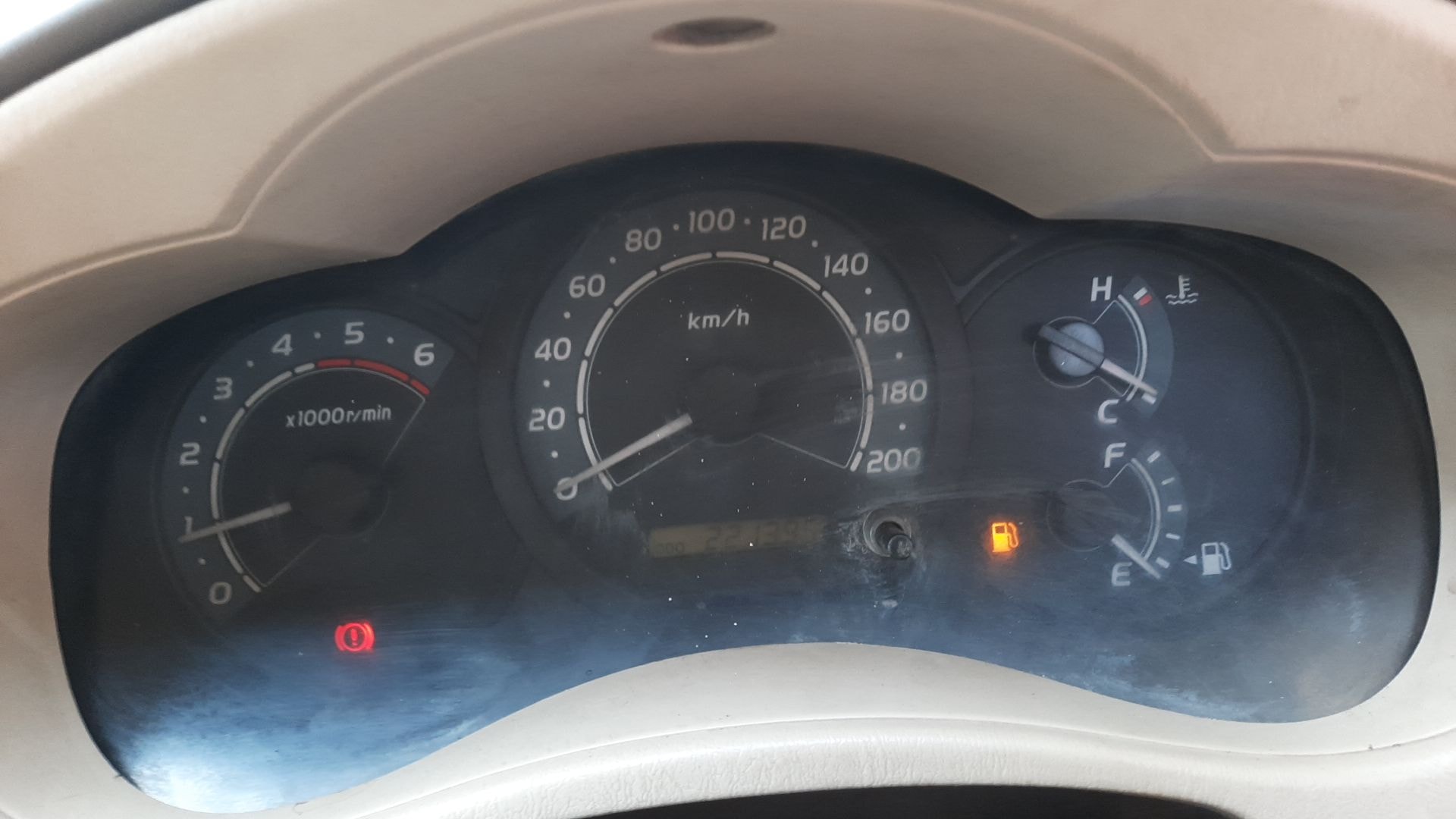 Innova image 16 Innova image 16