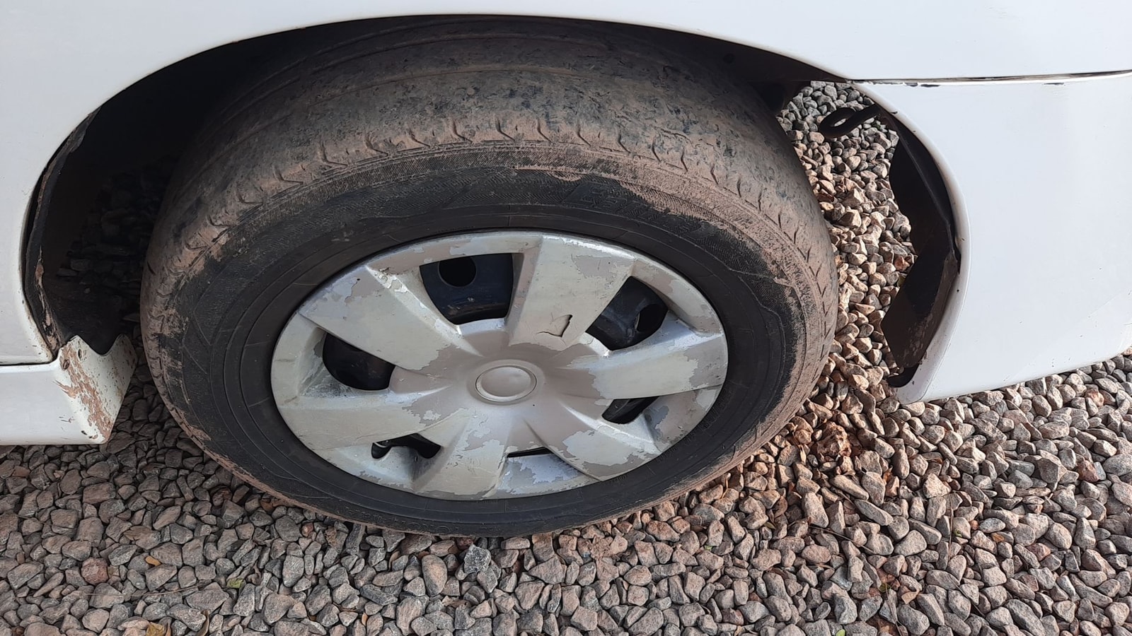 Innova image 11 Innova image 11