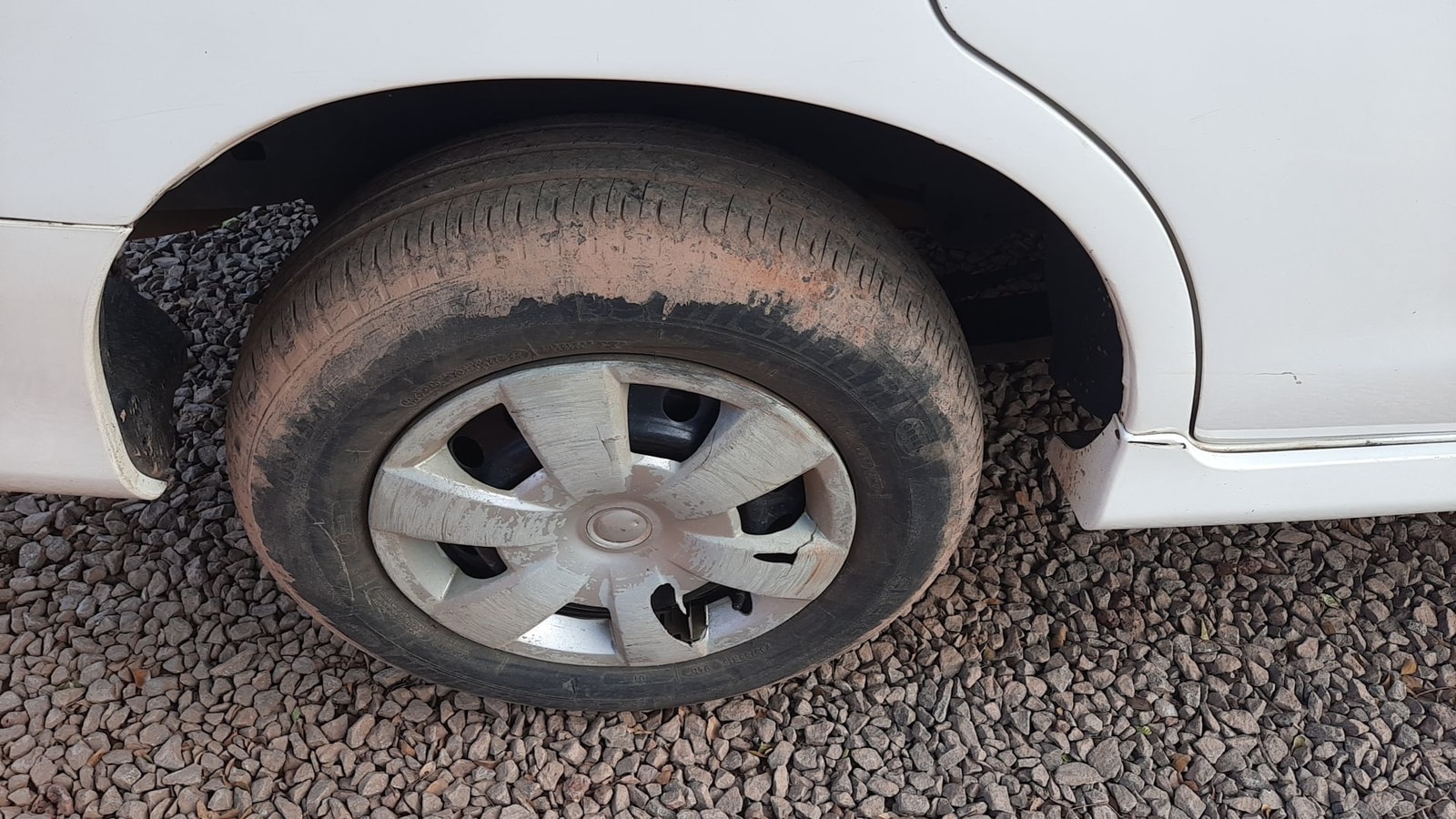 Innova image 13 Innova image 13