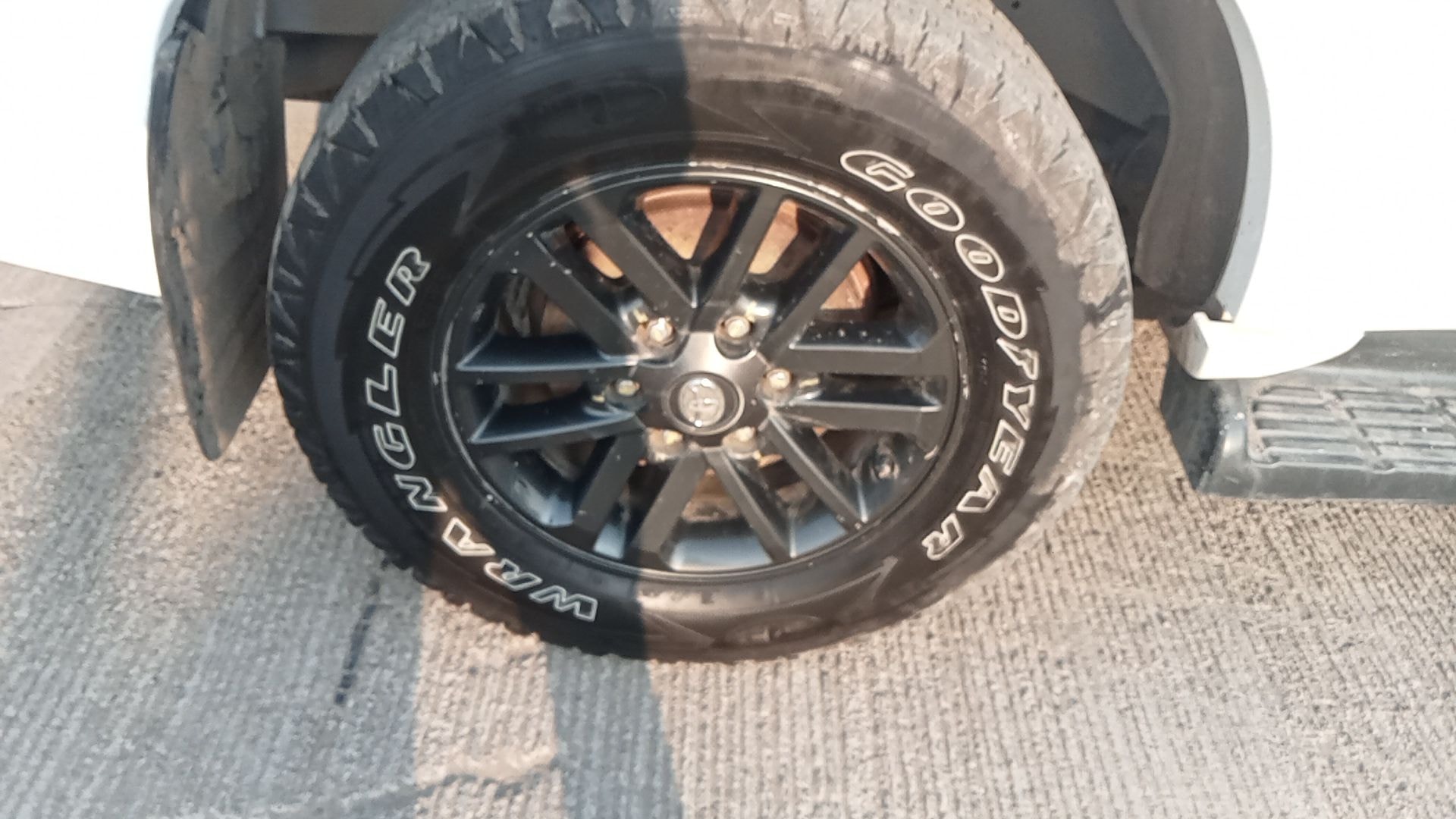 Fortuner image 10 Fortuner image 10