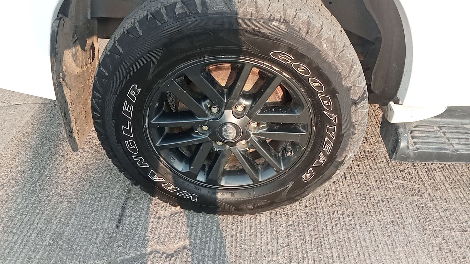 Fortuner image 11 Fortuner image 11