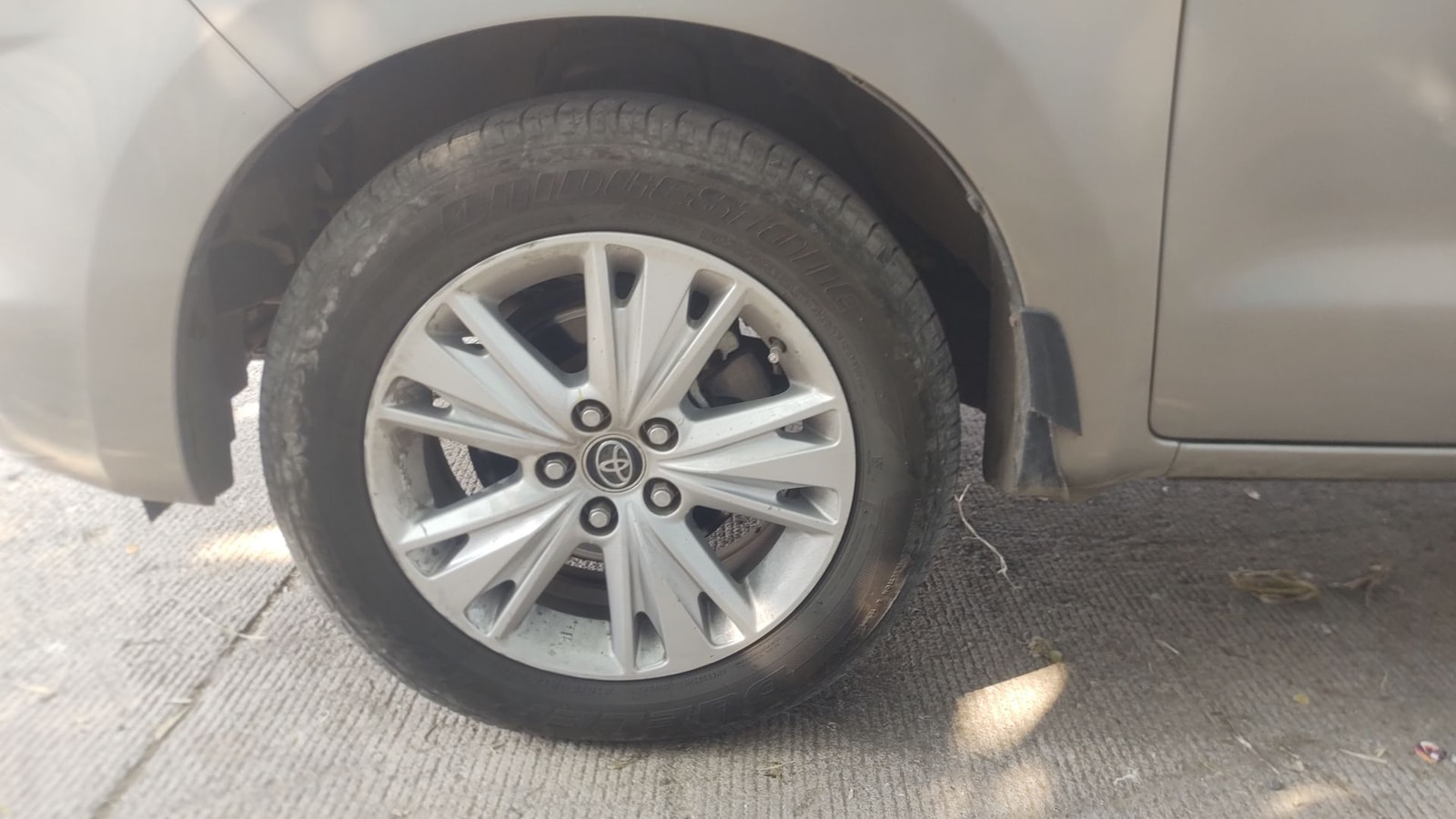 Innova Crysta image 20 Innova Crysta image 20