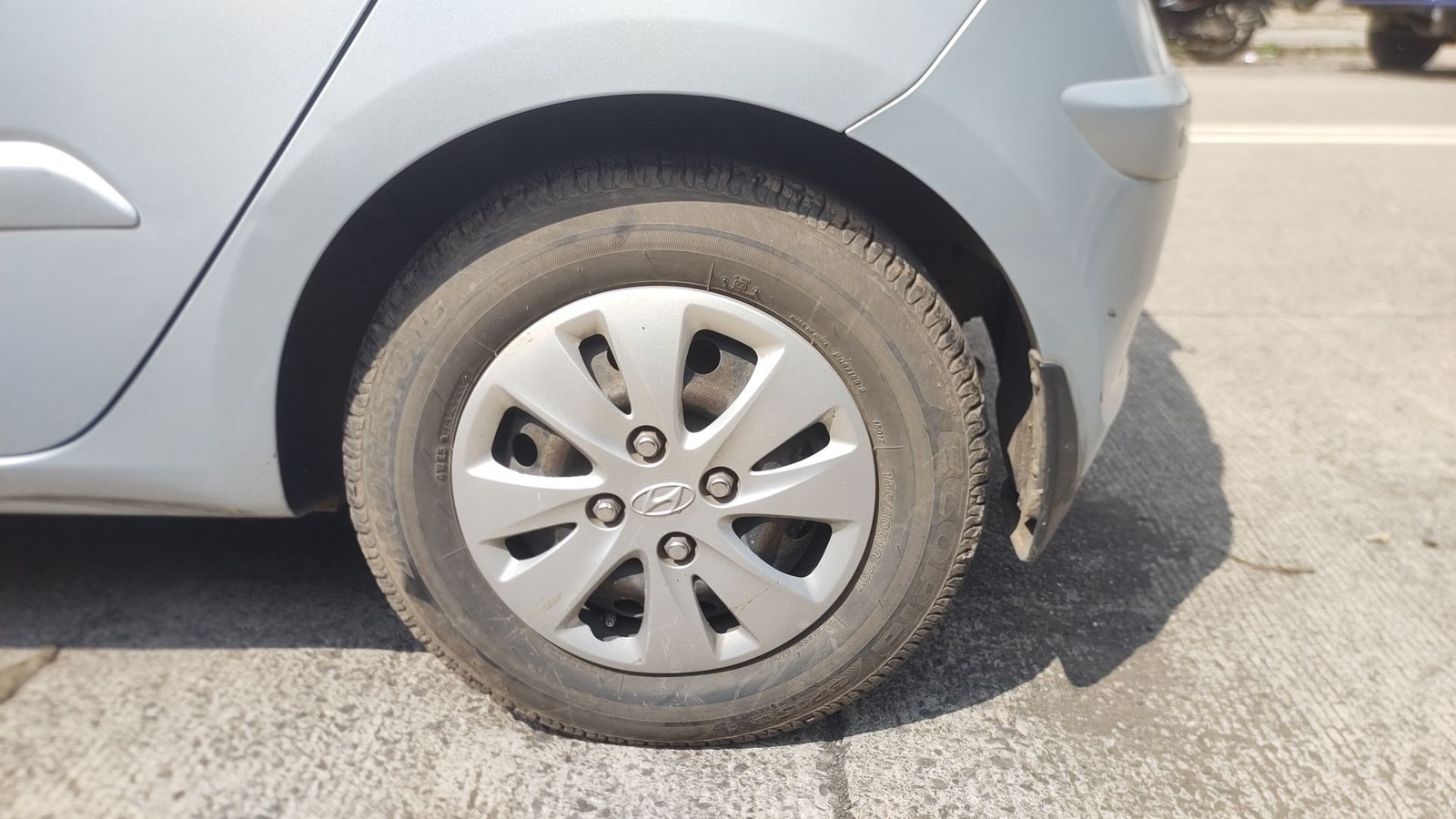 i10 image 5 i10 image 5