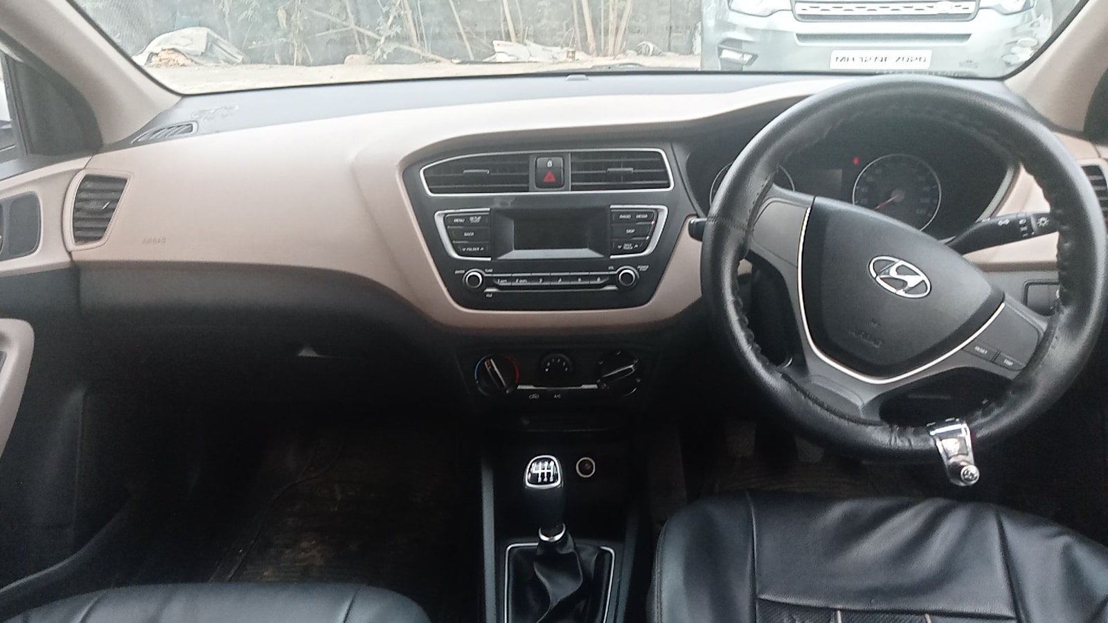 Elite i20 image 13 Elite i20 image 13