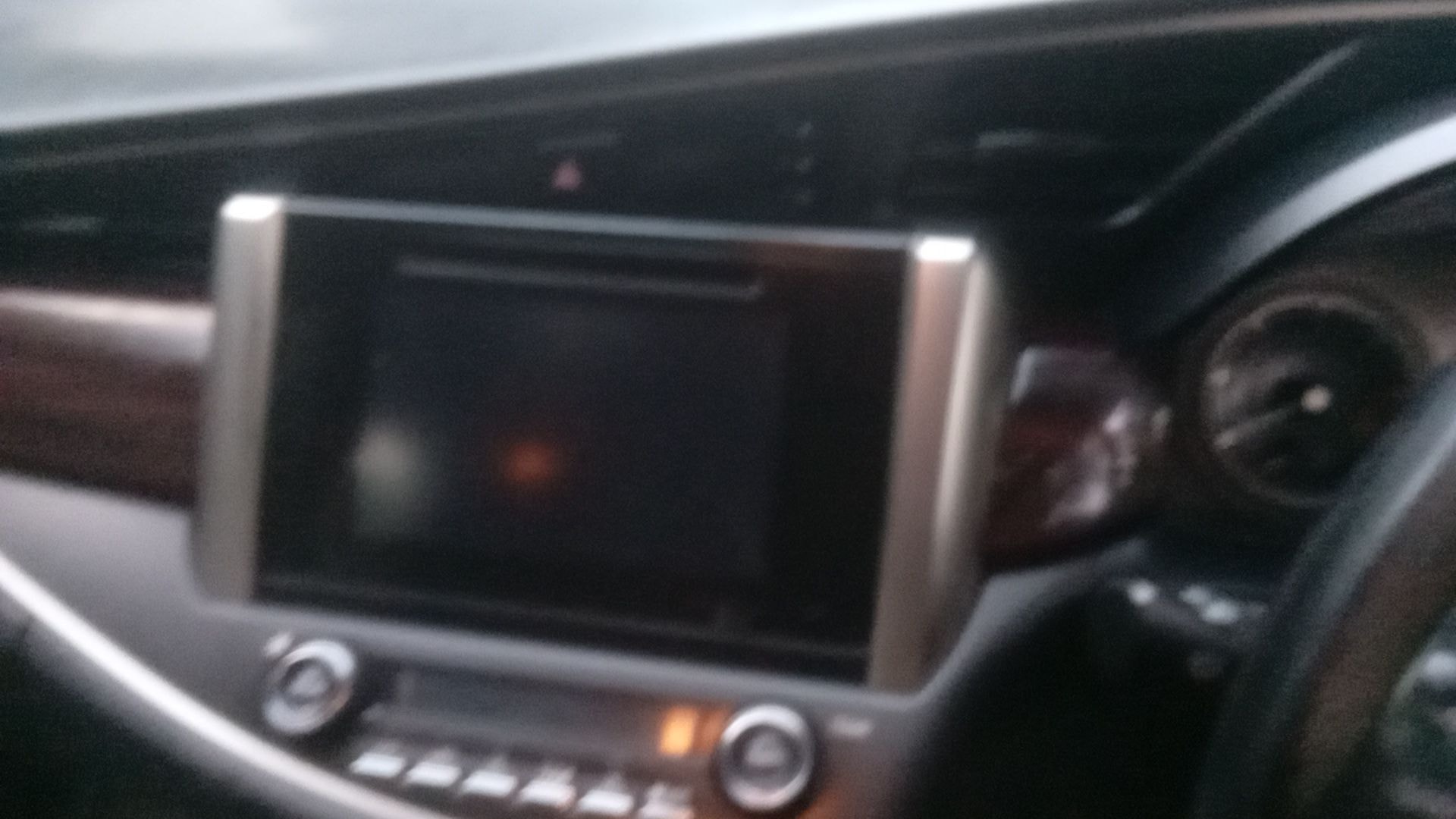 Innova Crysta image 17 Innova Crysta image 17