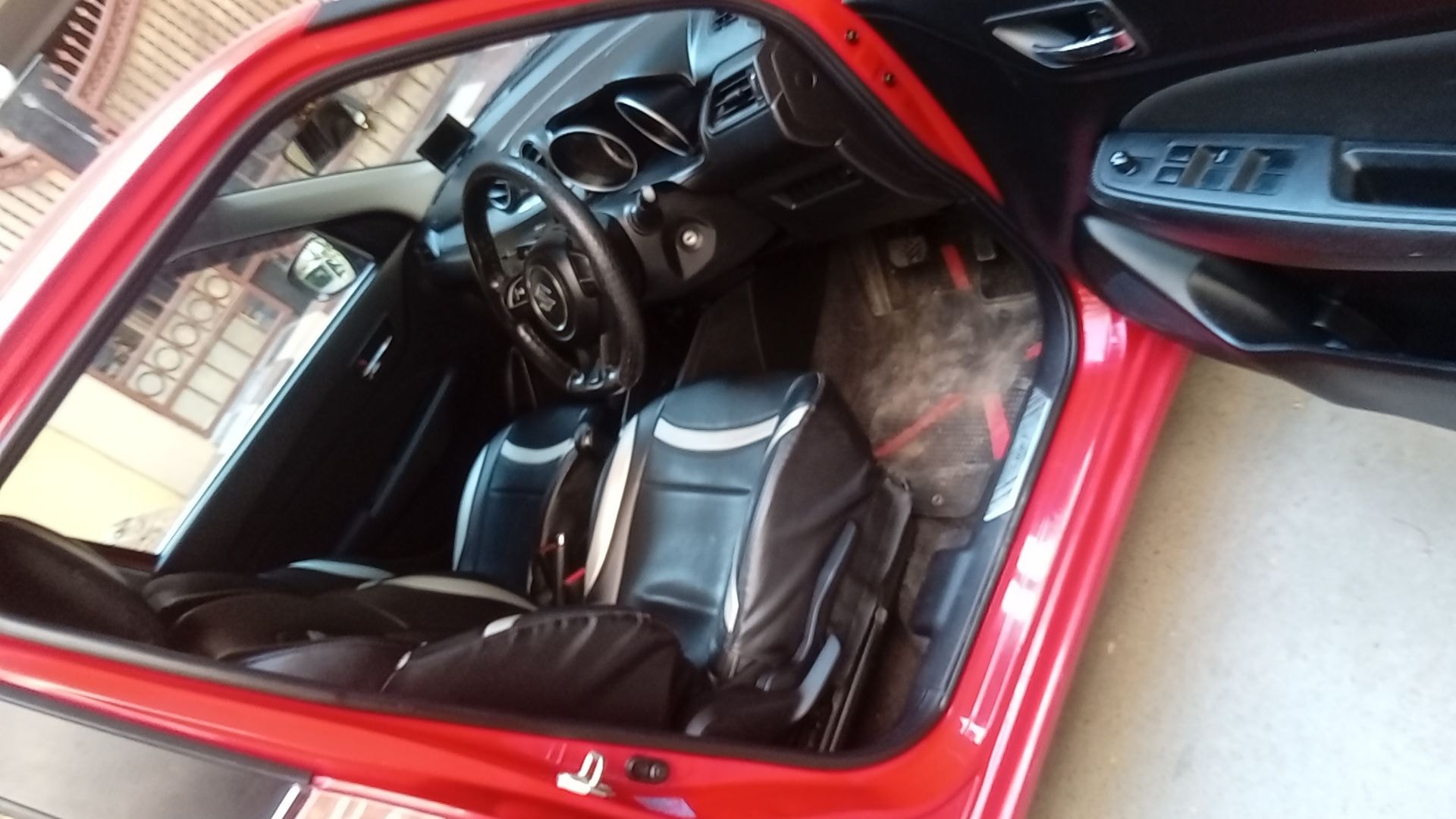 Swift image 19 Swift image 19