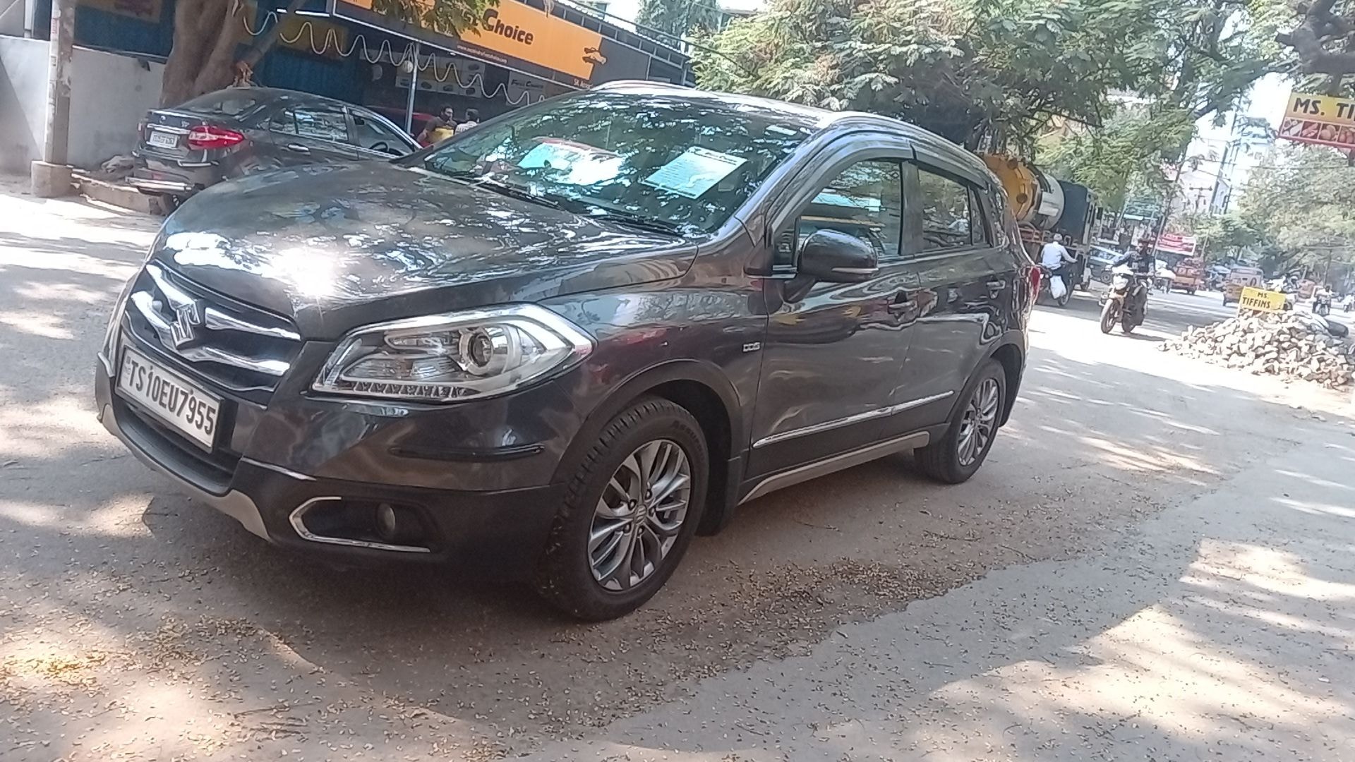 S-Cross image 1 S-Cross image 1