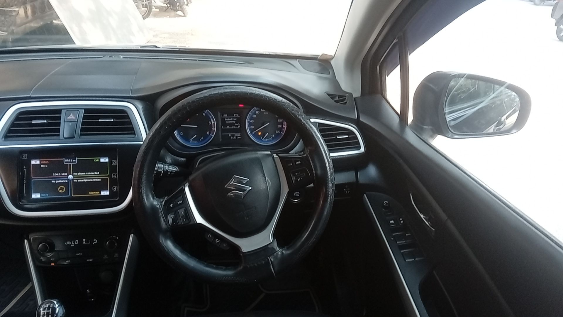 S-Cross image 18 S-Cross image 18