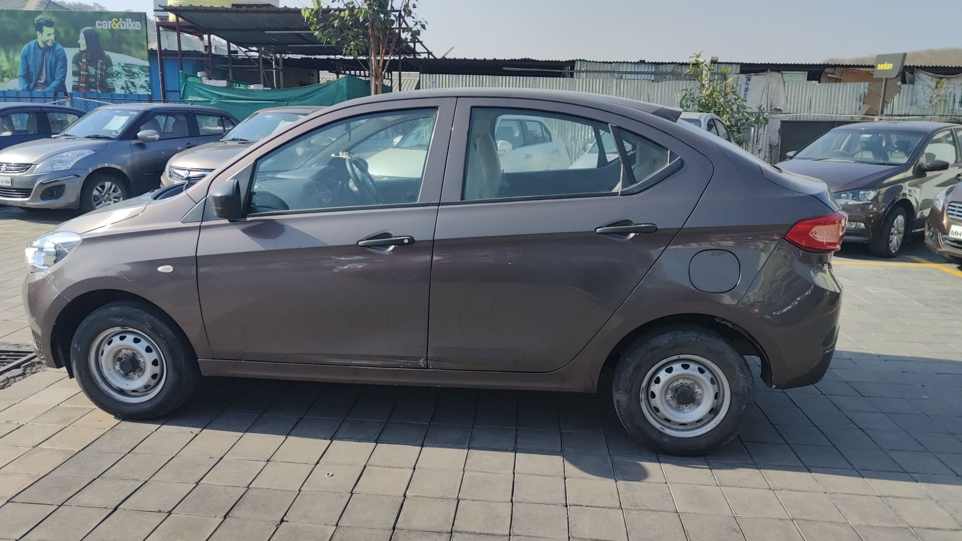 Tigor image 2 Tigor image 2