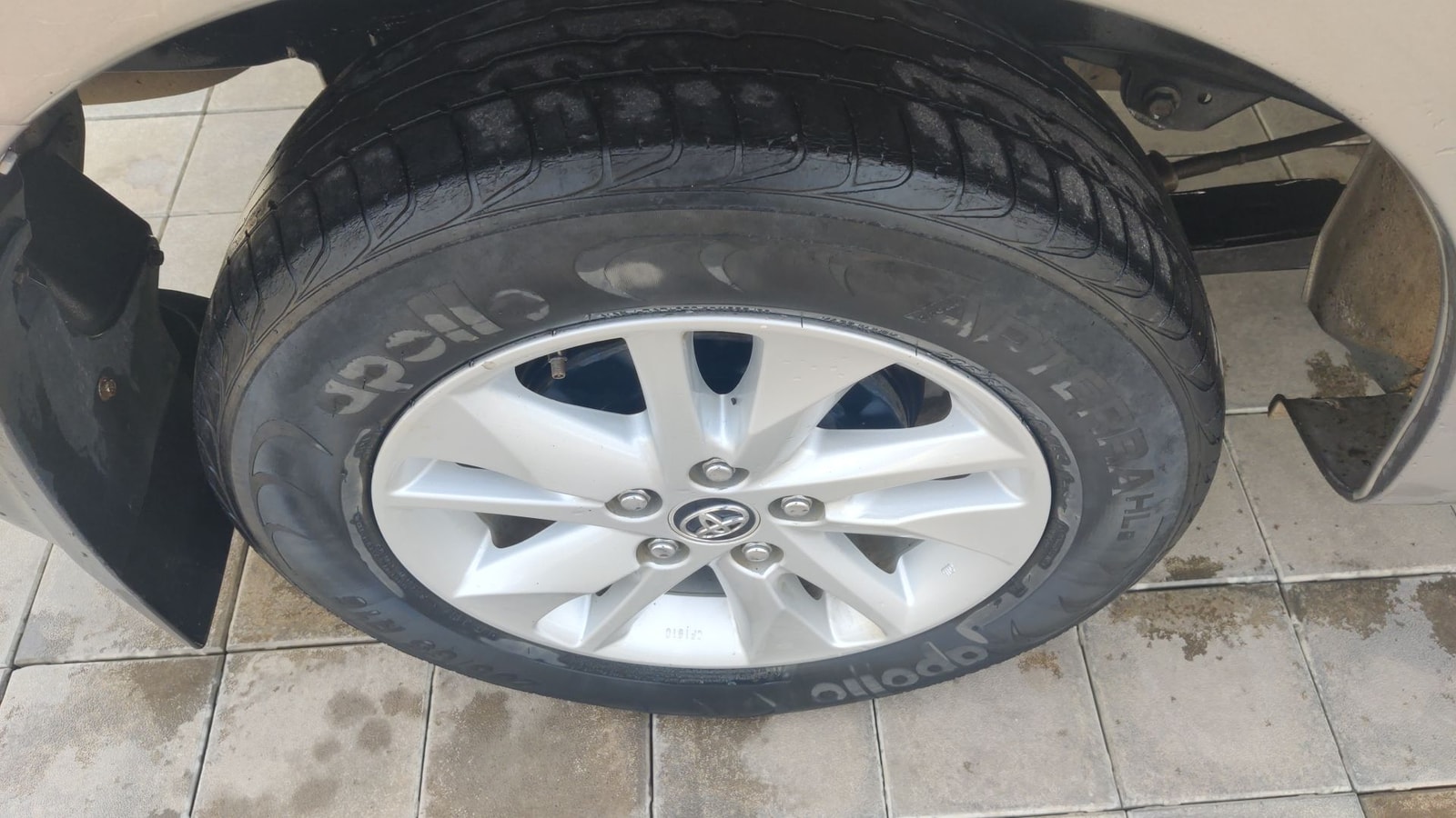 Innova Crysta image 12 Innova Crysta image 12