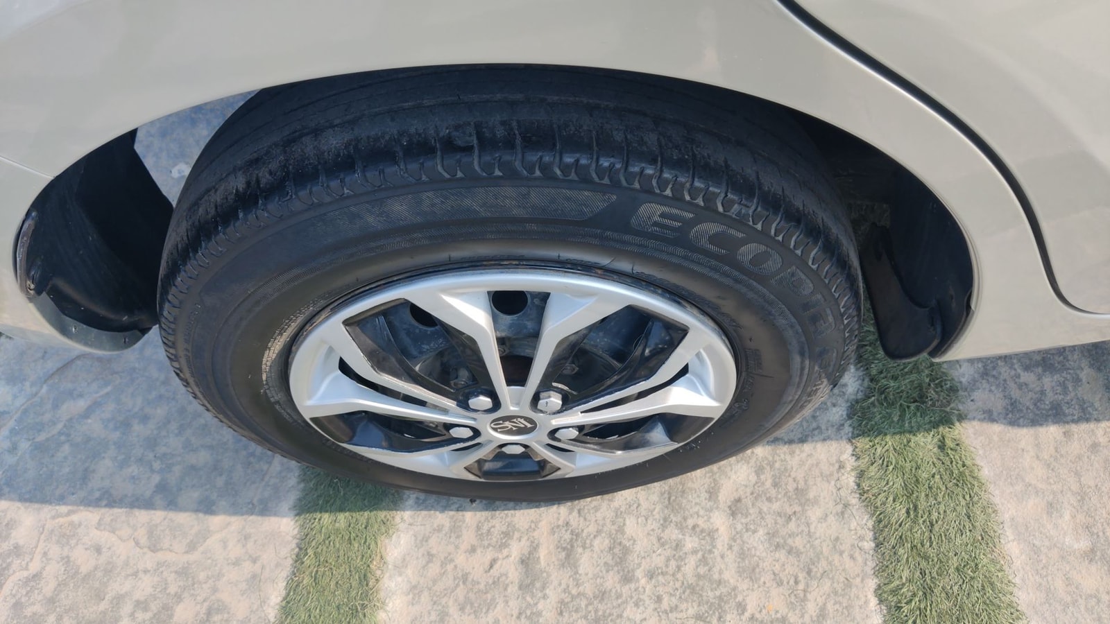 Swift image 12 Swift image 12