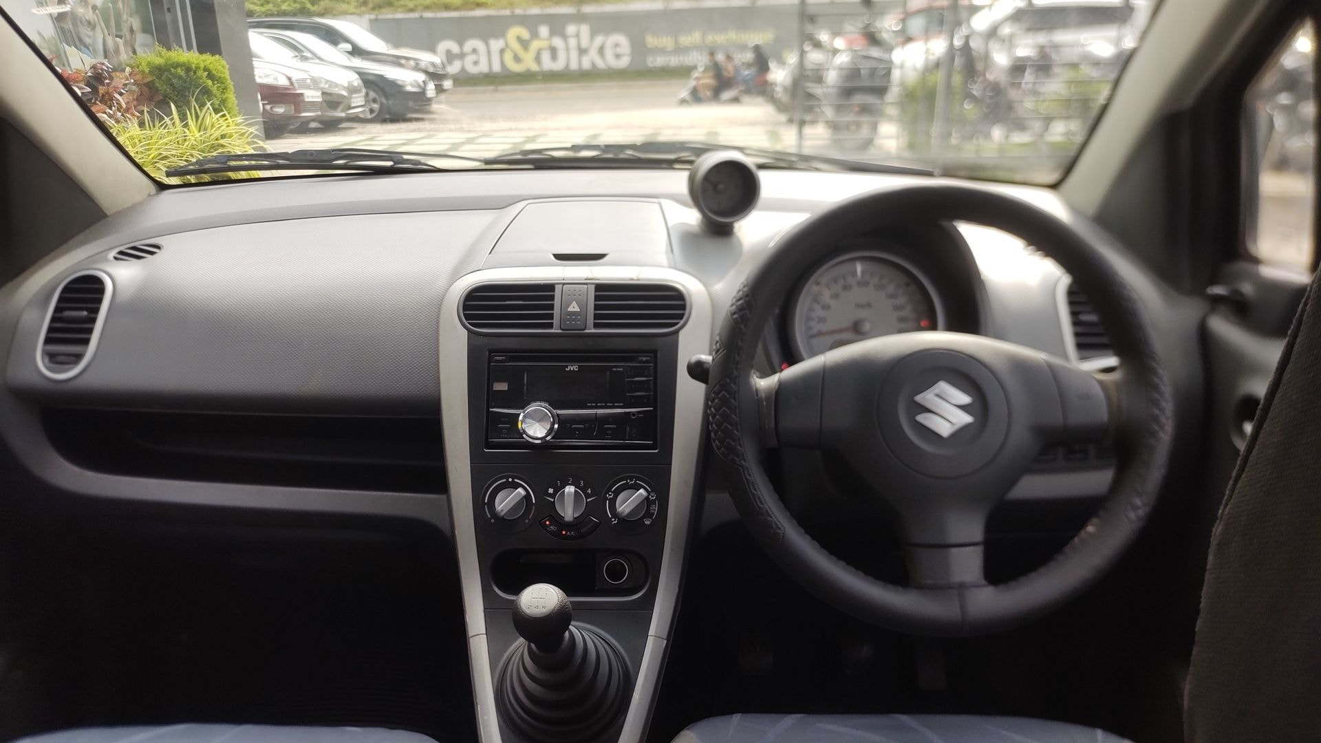 Ritz image 15 Ritz image 15