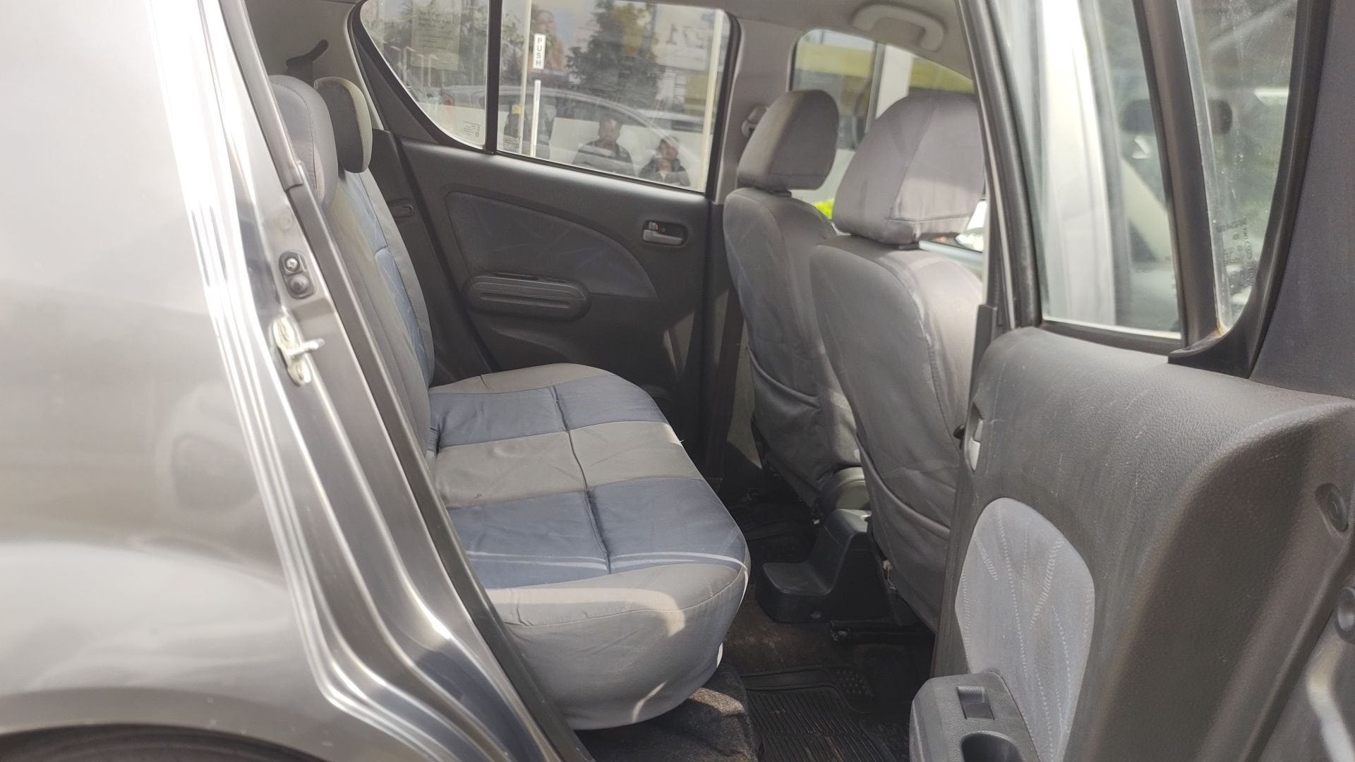 Ritz image 8 Ritz image 8