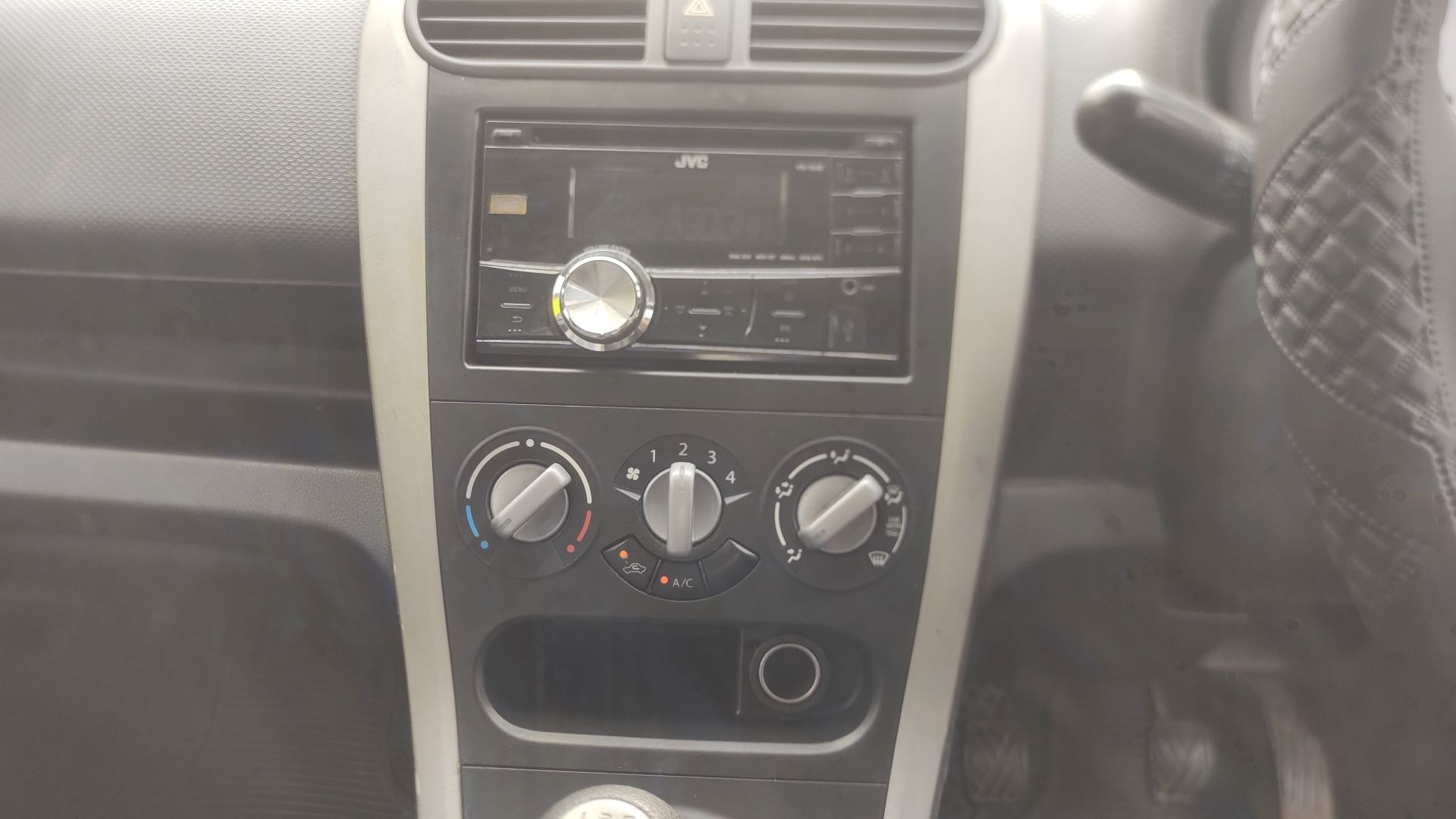 Ritz image 17 Ritz image 17