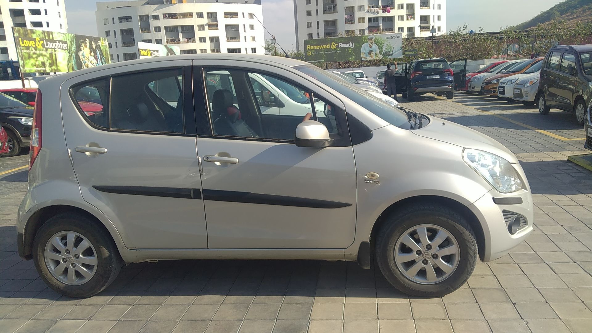 Ritz image 7 Ritz image 7