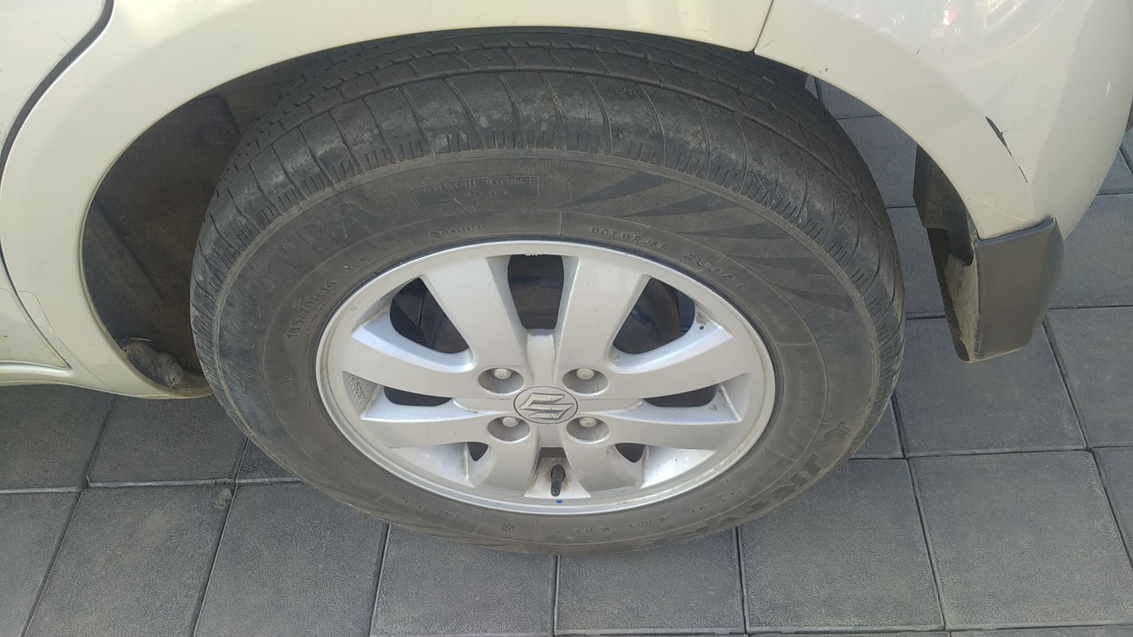 Ritz image 11 Ritz image 11