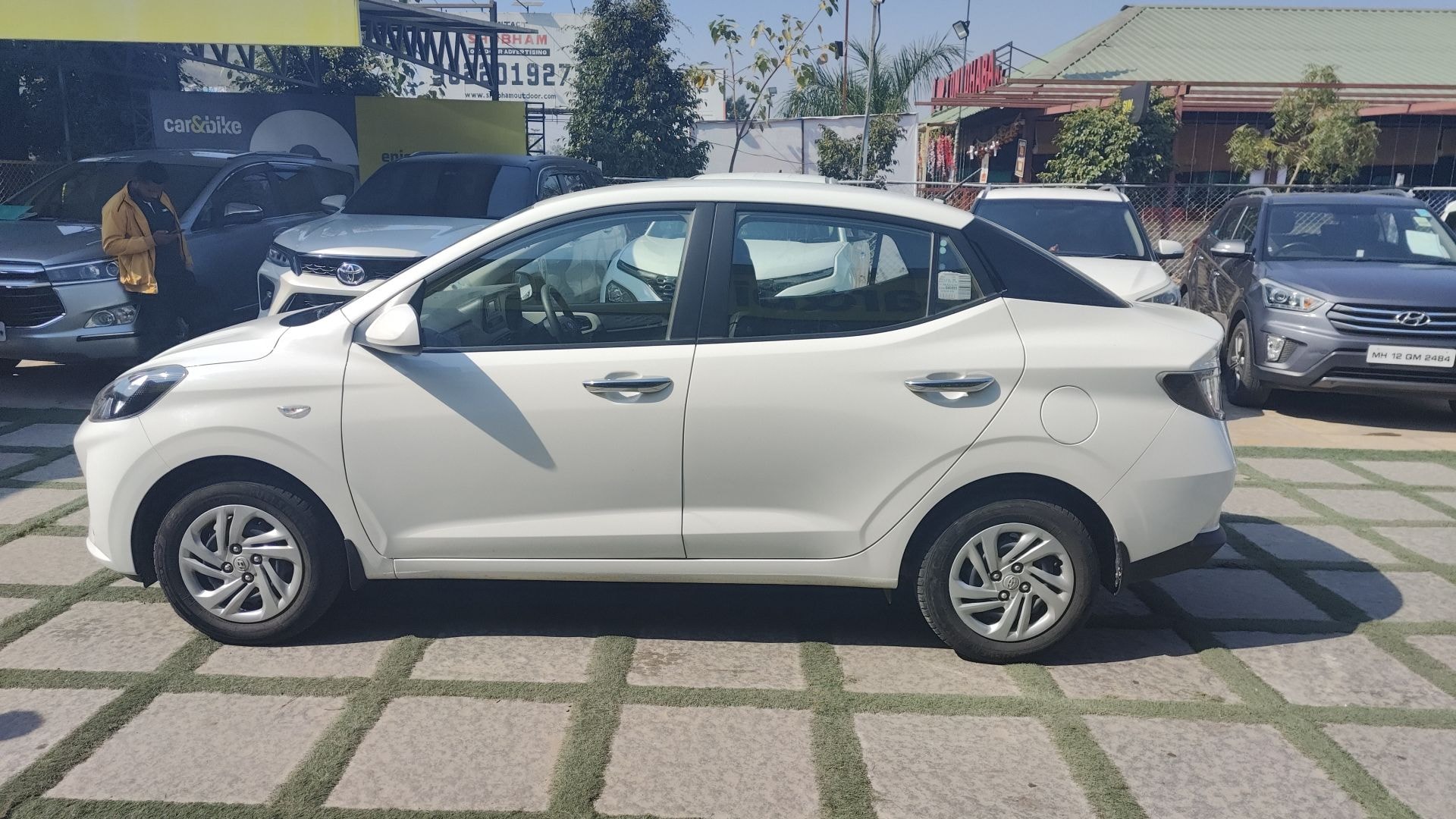 Aura image 2 Aura image 2