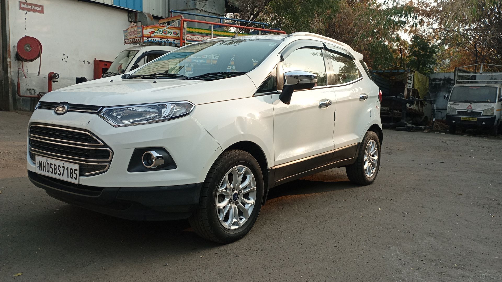 EcoSport image 1 EcoSport image 1