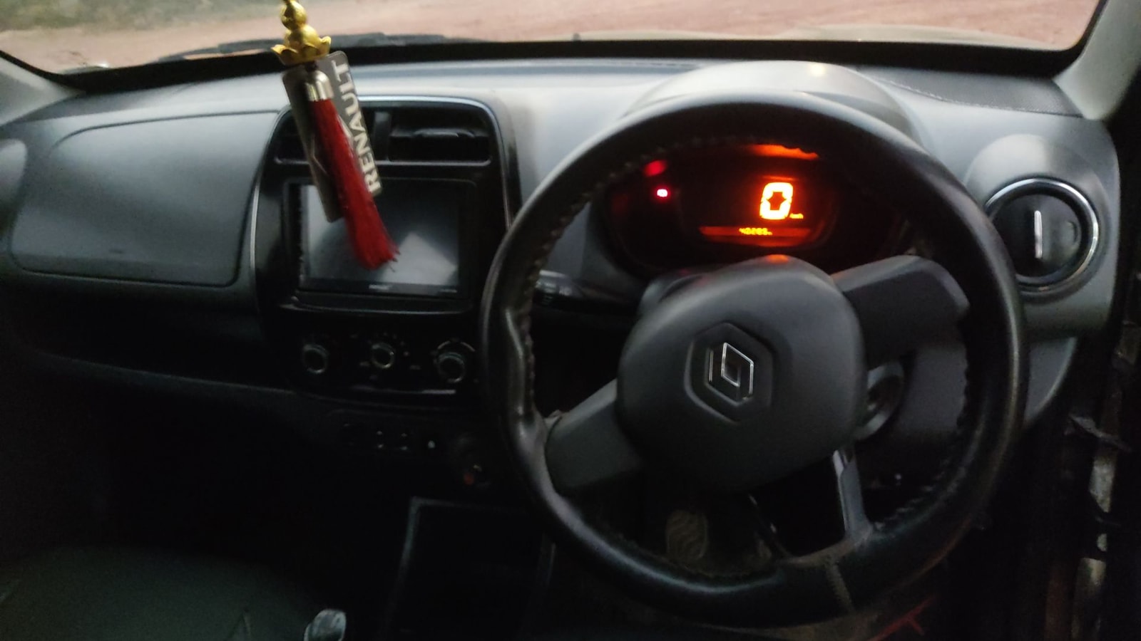 Kwid image 15 Kwid image 15