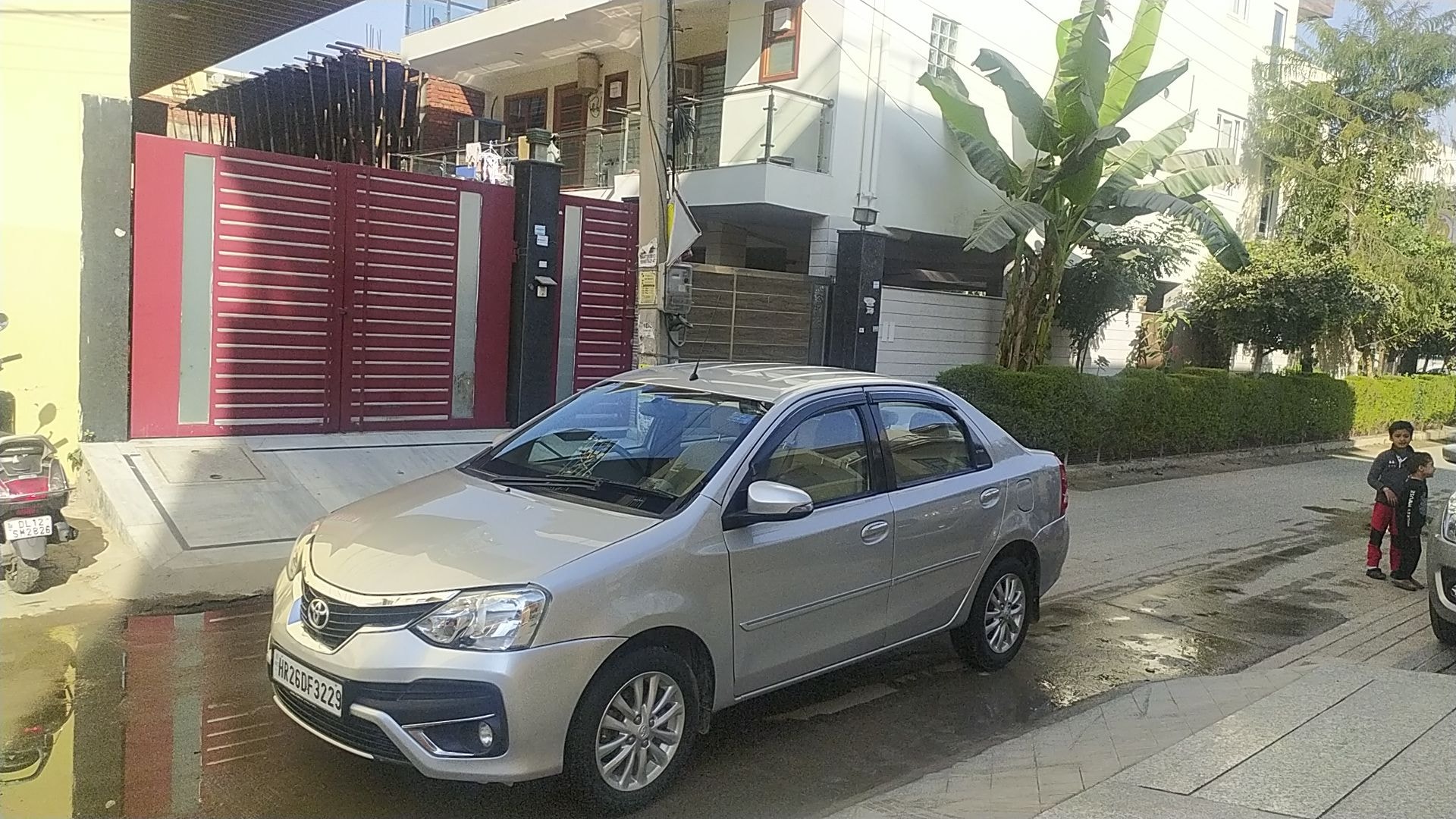 Etios image 1 Etios image 1