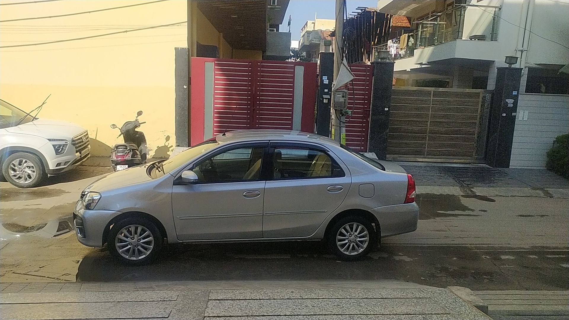 Etios image 2 Etios image 2