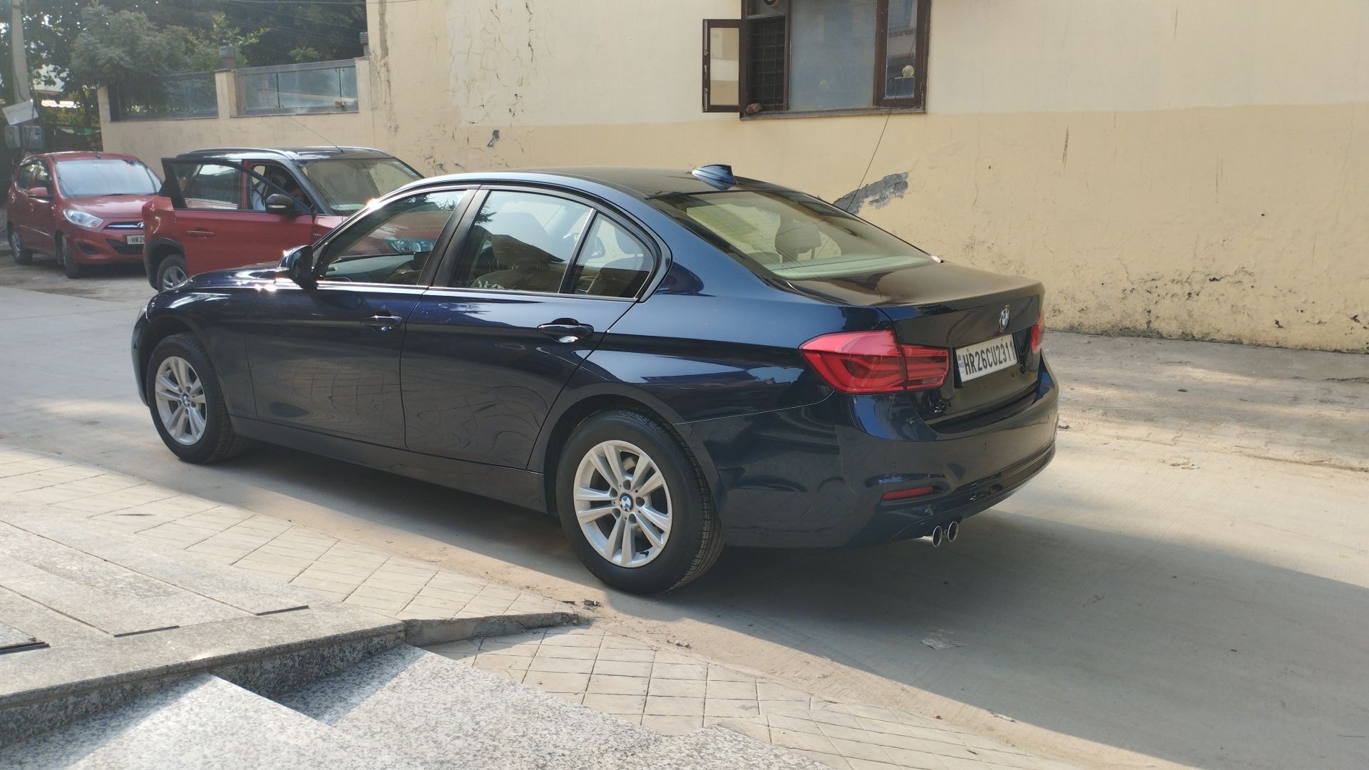 3 Series image 3 3 Series image 3