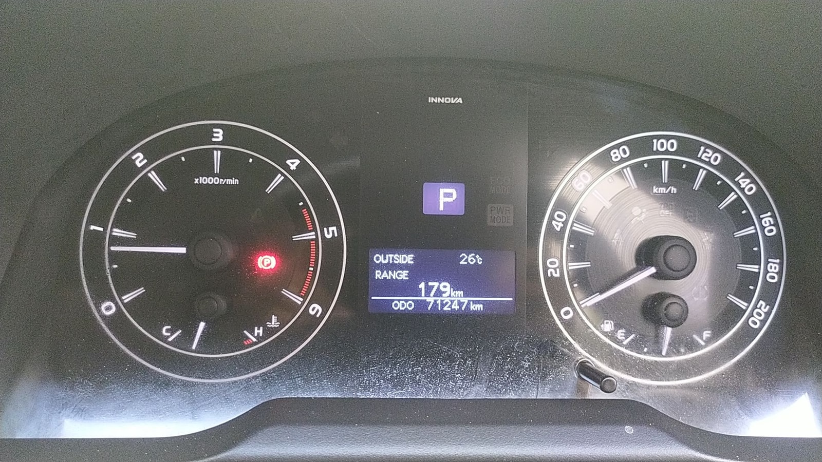 Innova Crysta image 16 Innova Crysta image 16