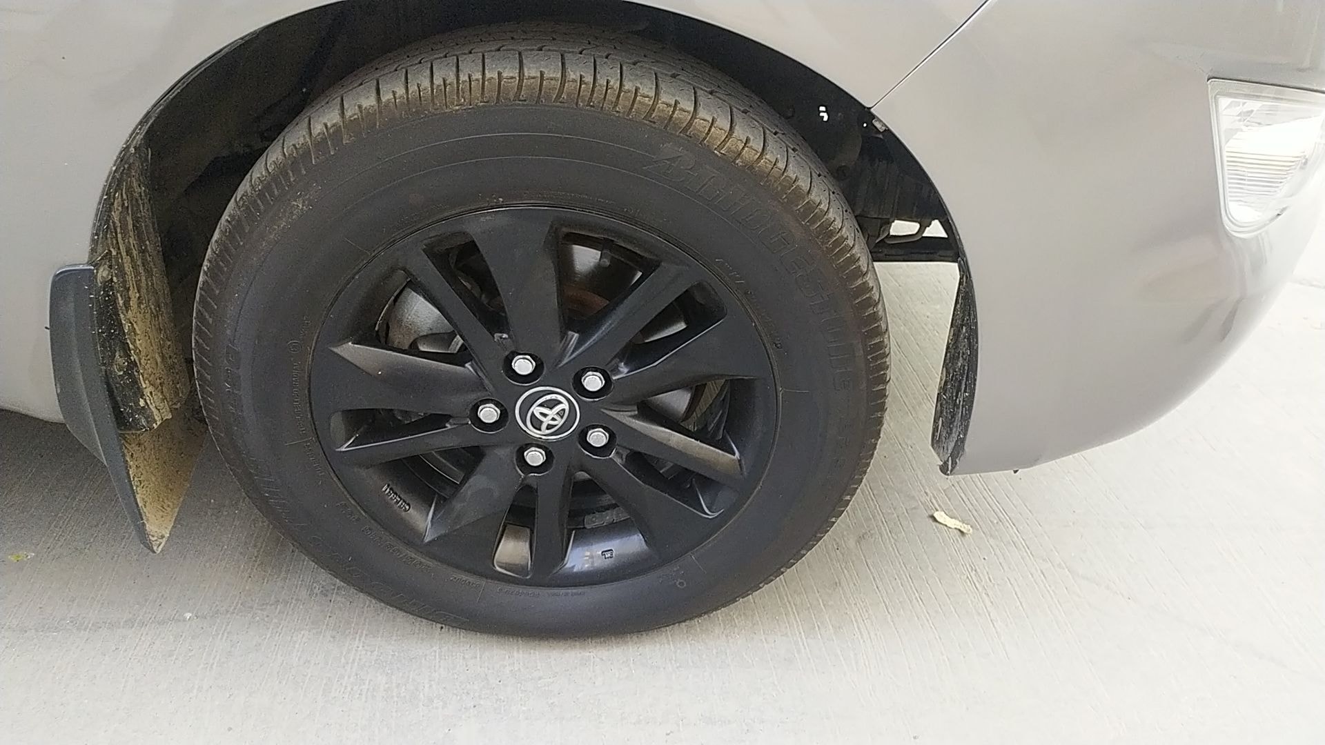 Innova Crysta image 5 Innova Crysta image 5