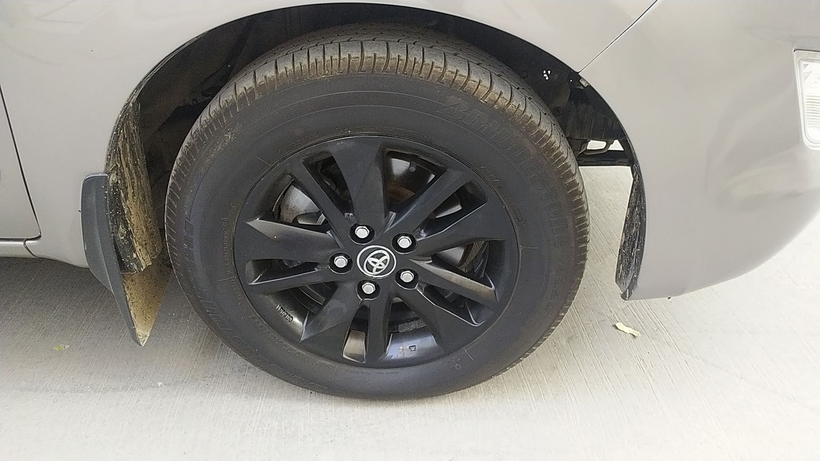 Innova Crysta image 14 Innova Crysta image 14