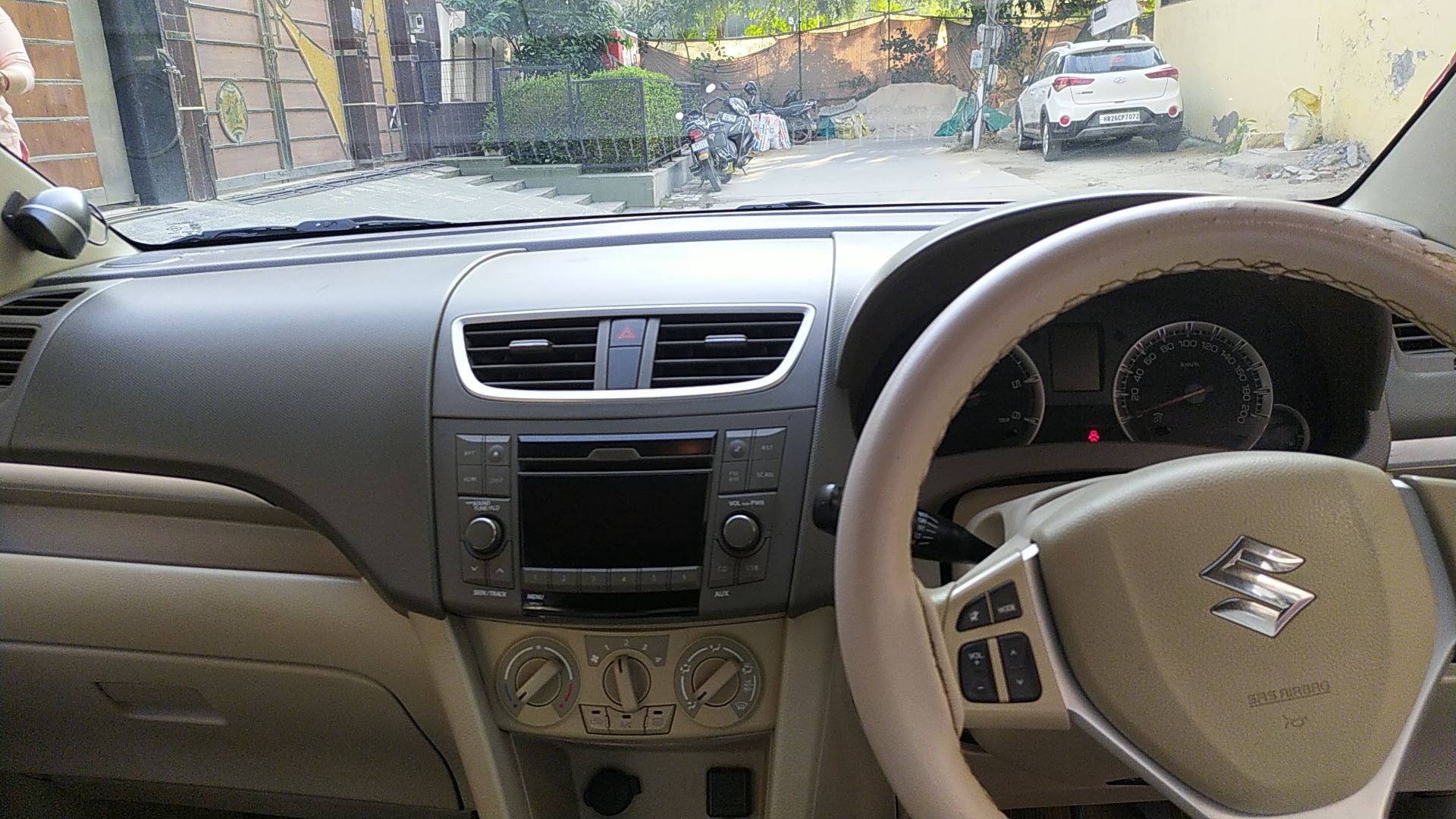 Ertiga image 15 Ertiga image 15