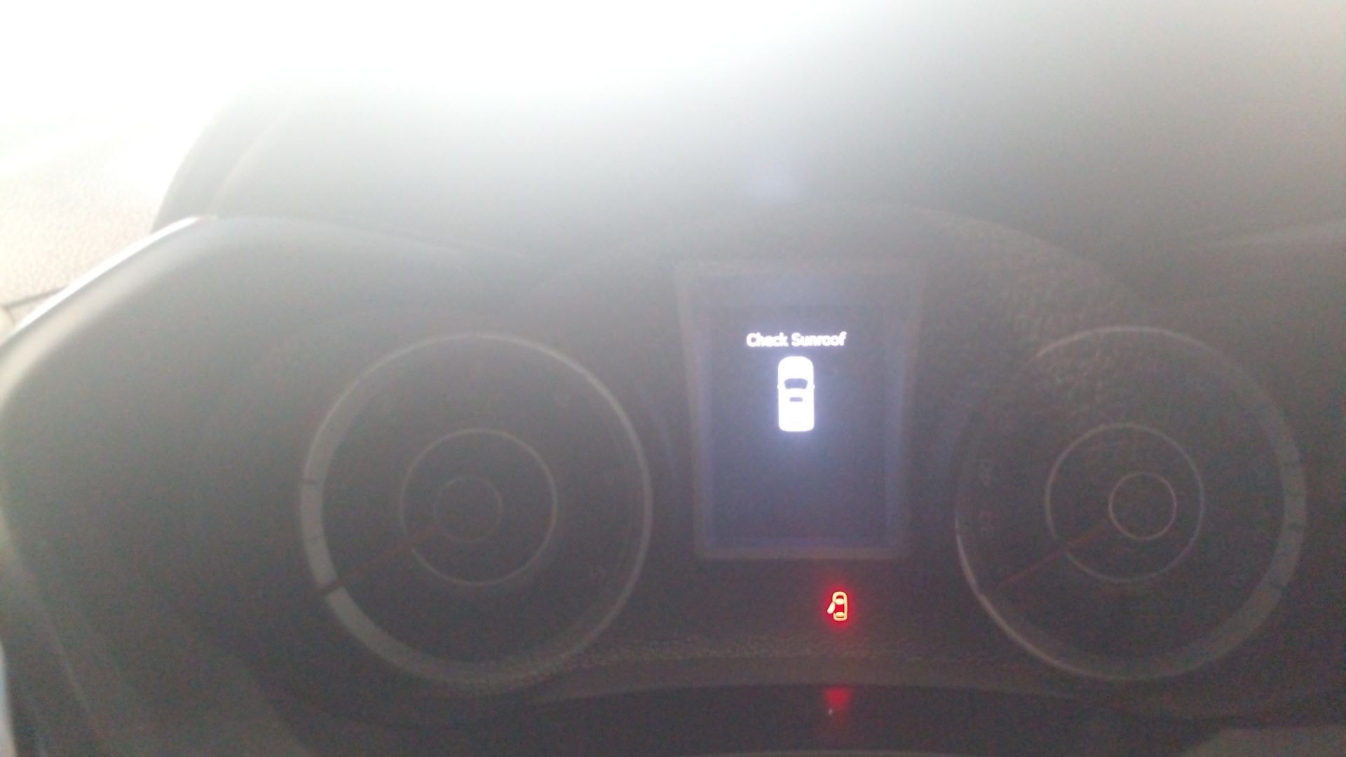 XUV300 image 16 XUV300 image 16