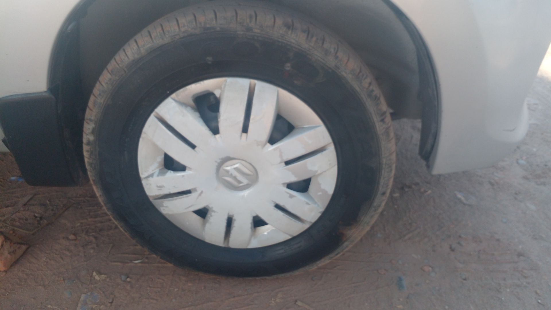 Alto 800 image 11 Alto 800 image 11